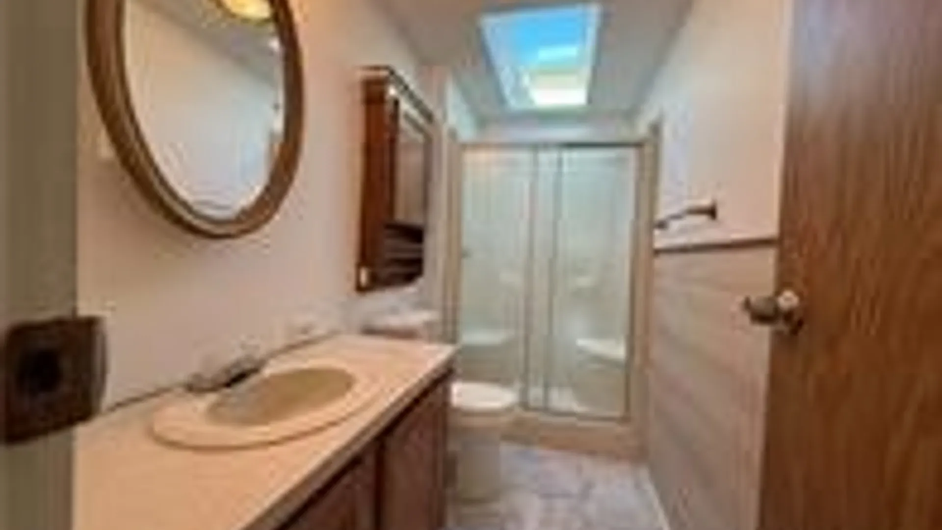 Property at 8 Holly Lane, Cheektowaga, NY 14227 17