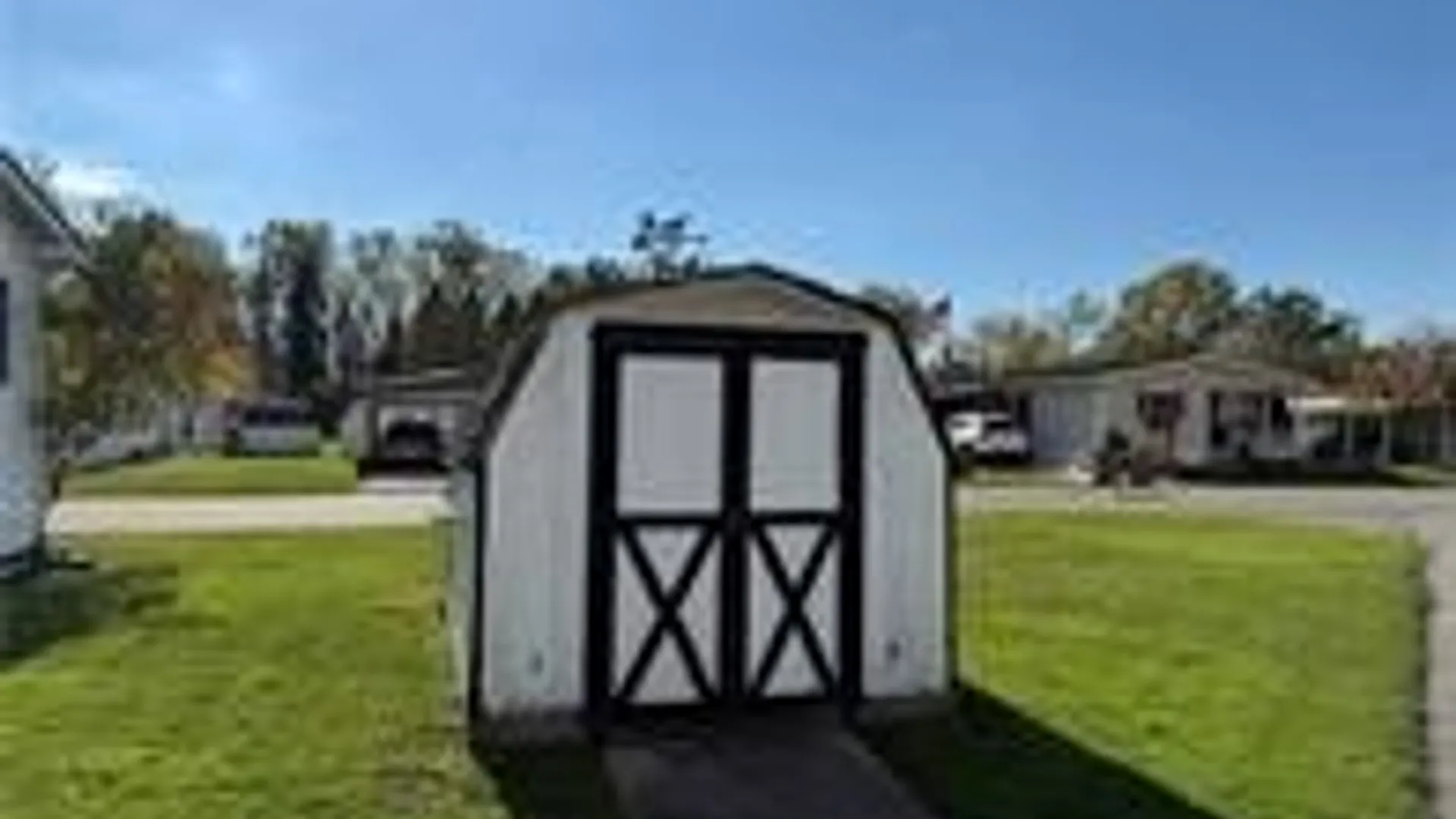 Property at 8 Holly Lane, Cheektowaga, NY 14227 26