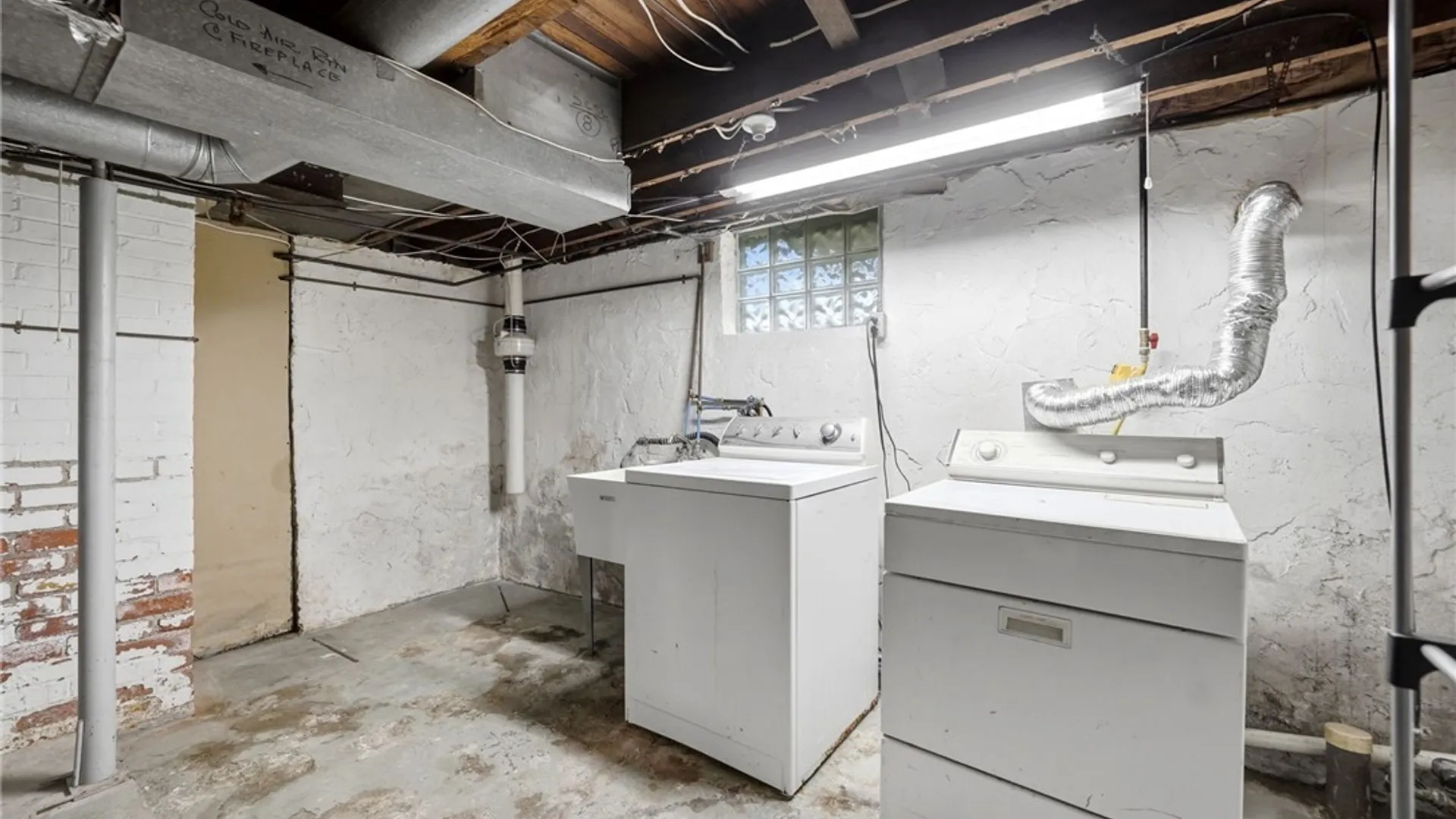 Property at 82 Crescent Avenue, Hamburg, NY 14075 33