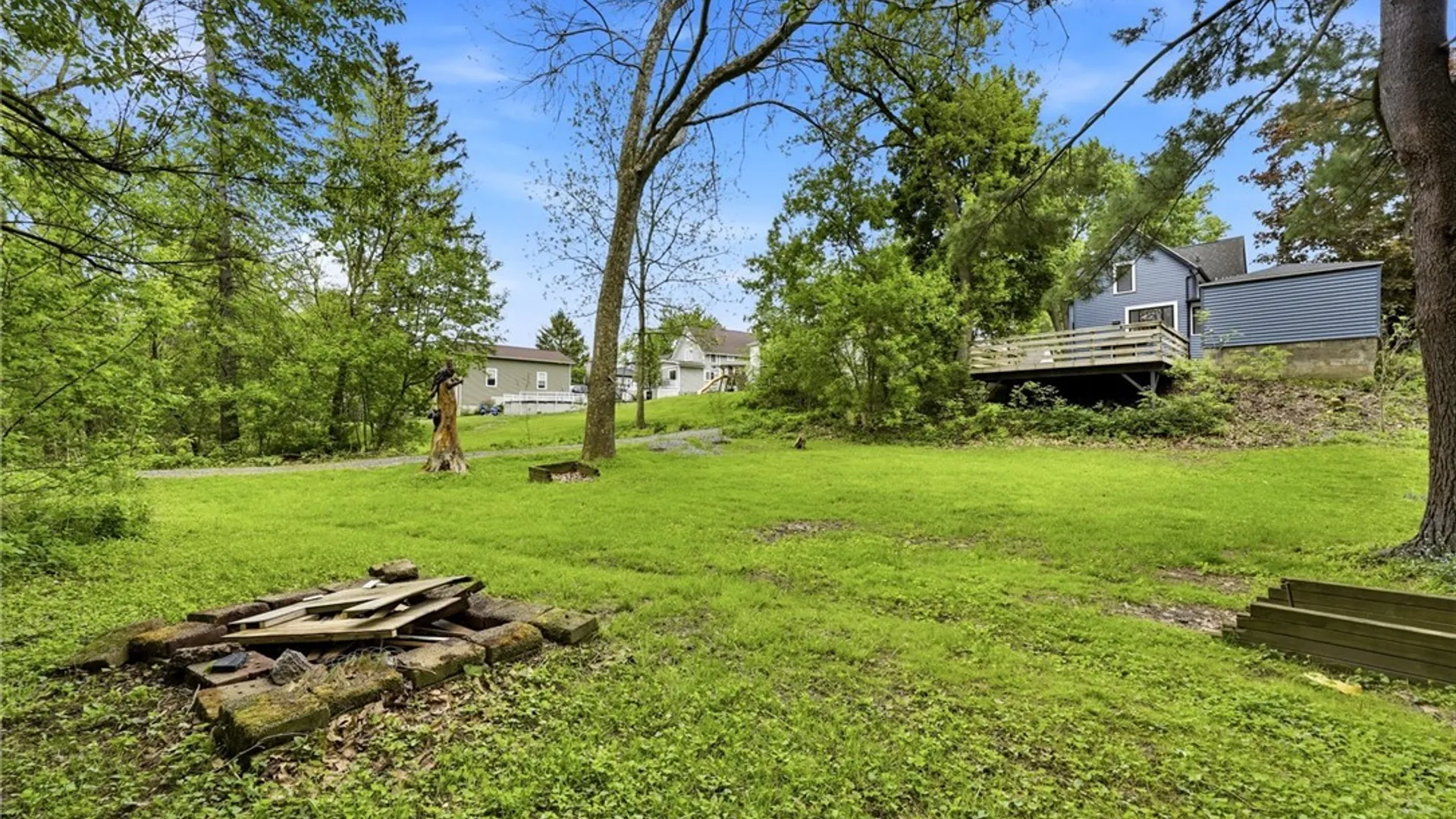 Property at 82 Crescent Avenue, Hamburg, NY 14075 40
