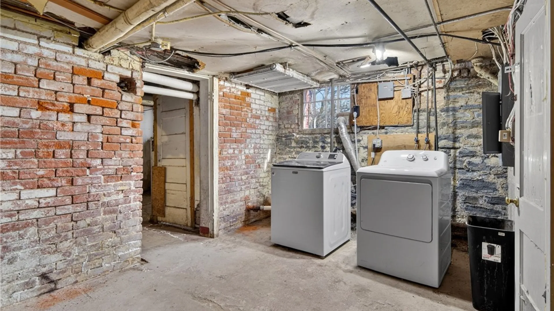 Property at 505 E Seneca Street, Ithaca City, NY 14850 27