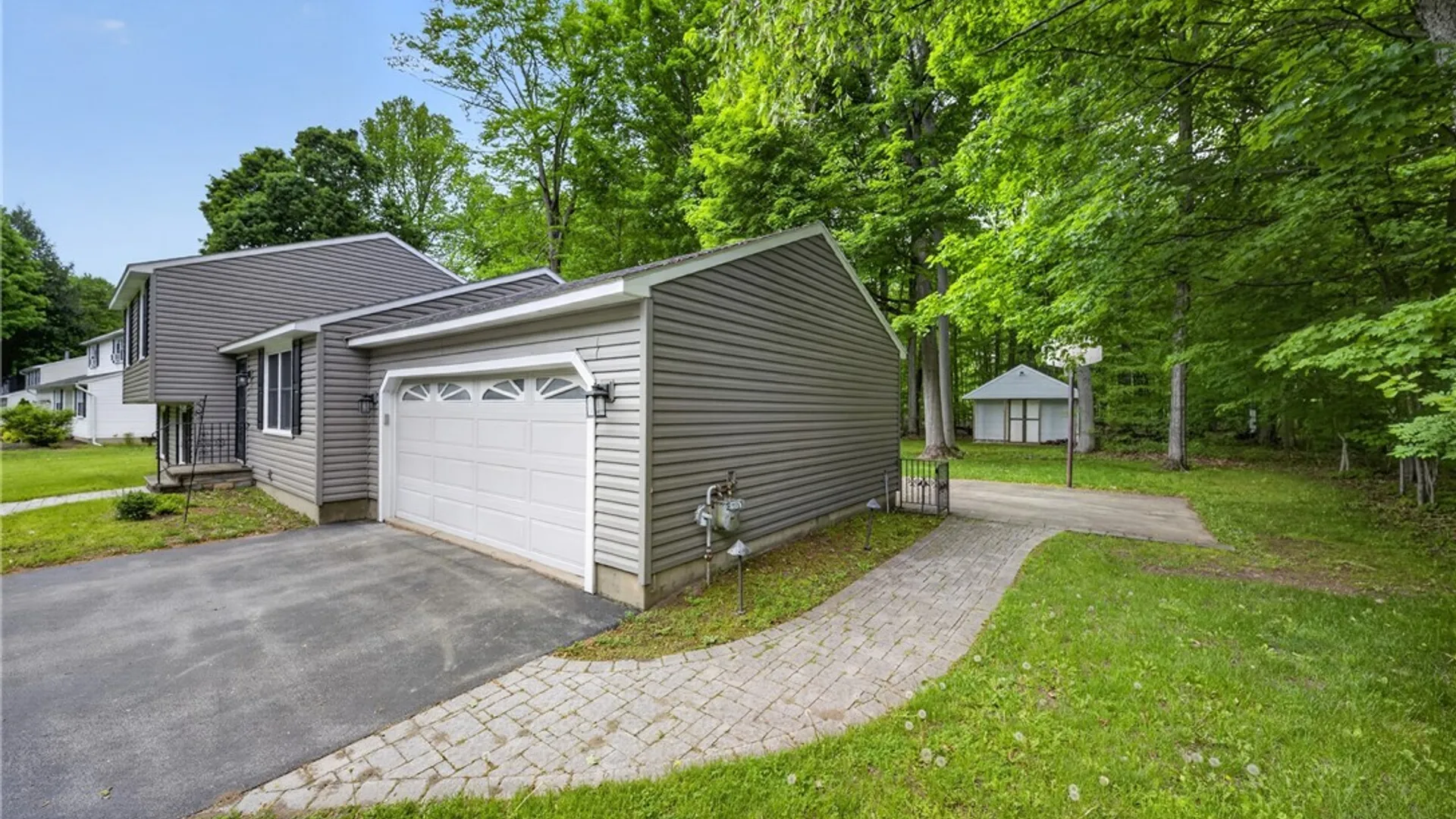 Property at 13 Ironwood, Schroeppel, NY 13132 3