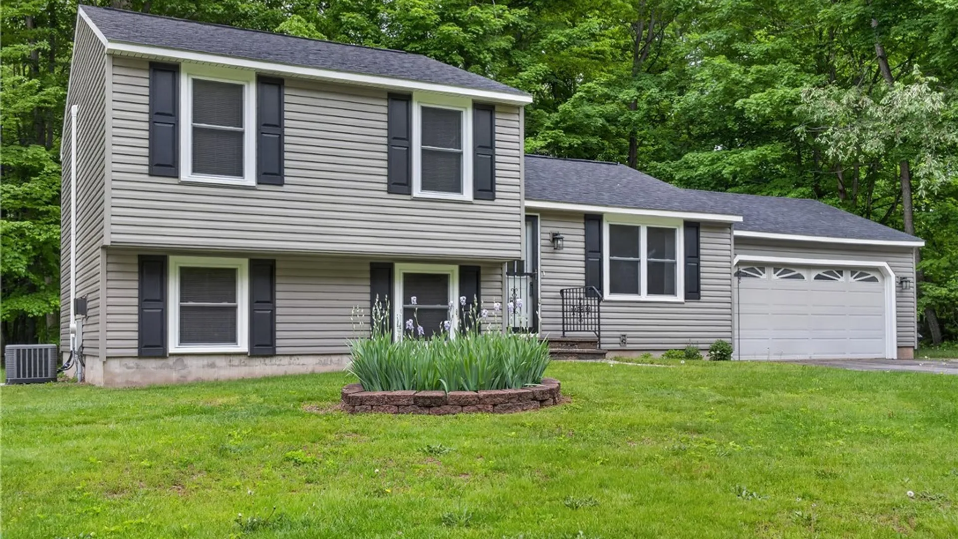 Property at 13 Ironwood, Schroeppel, NY 13132 35