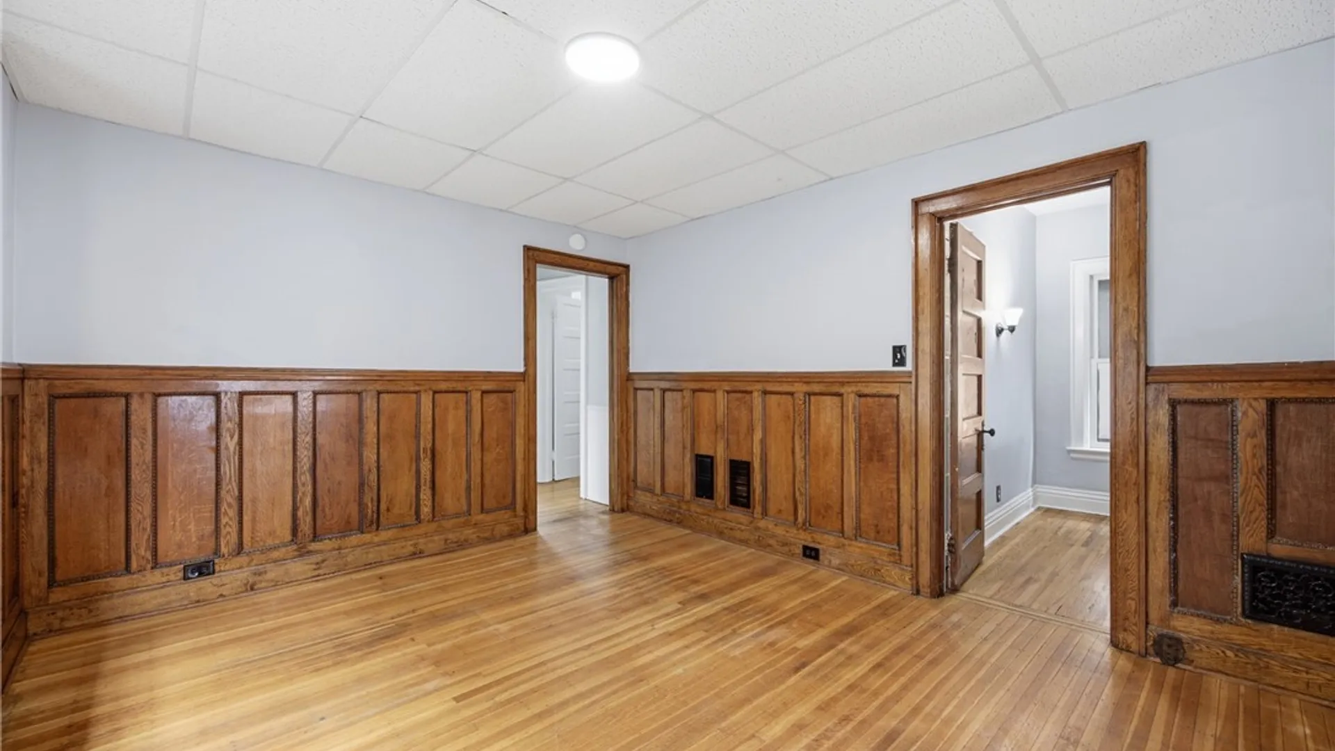 Property at 407 Potomac Avenue, Buffalo, NY 14213 22