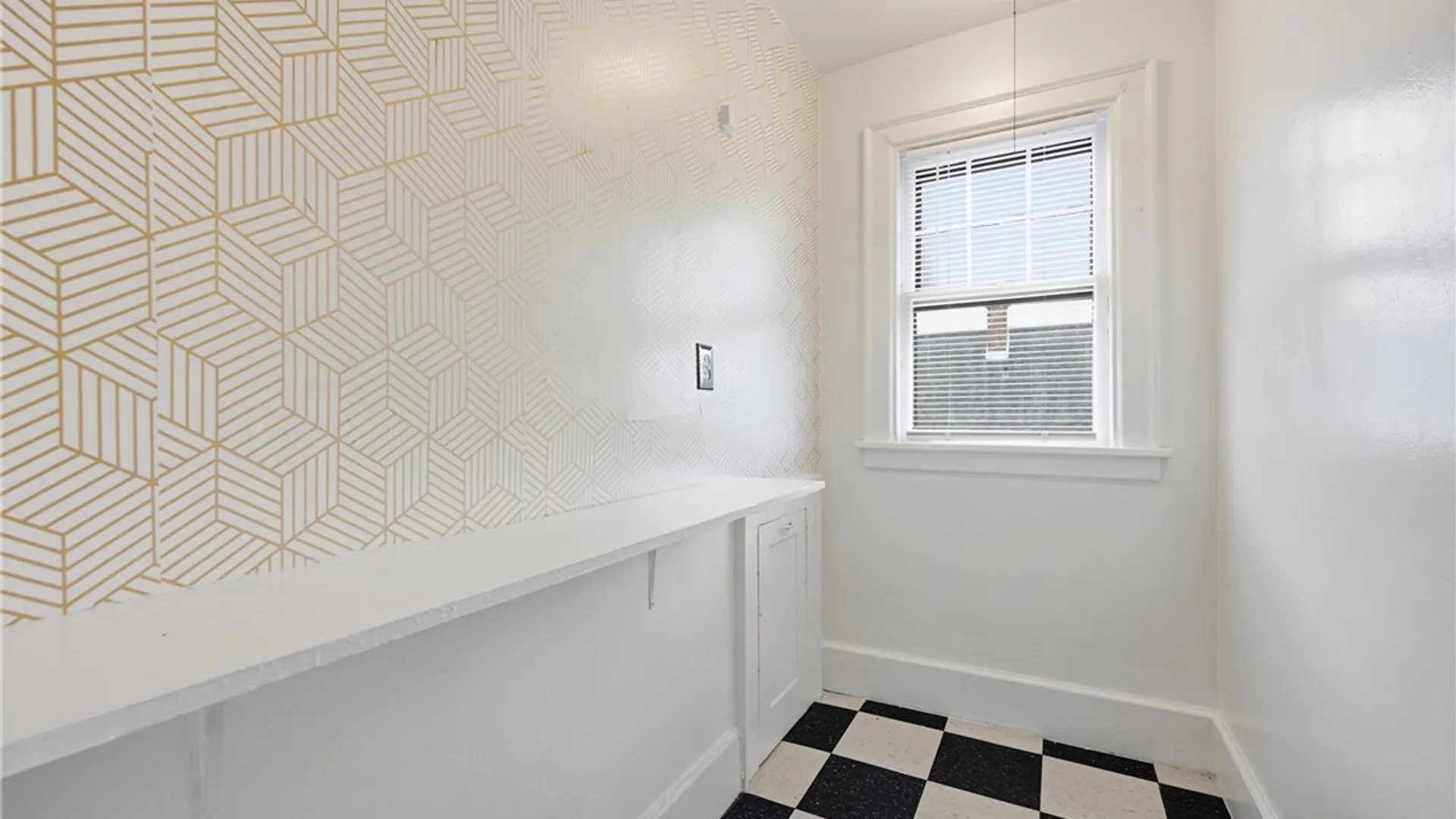 Property at 407 Potomac Avenue, Buffalo, NY 14213 39