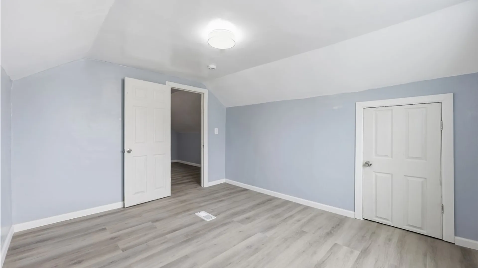 Property at 242 Newburgh Avenue, Buffalo, NY 14215 33