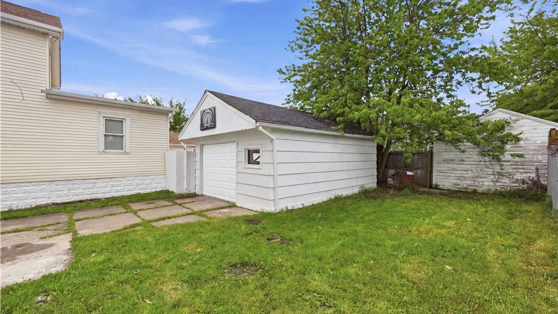 Property at 242 Newburgh Avenue, Buffalo, NY 14215 43