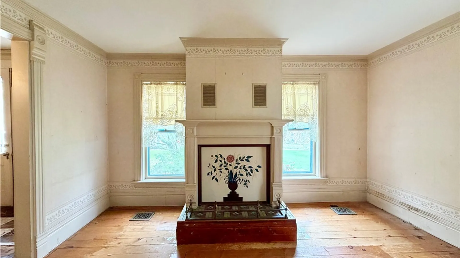 Property at 33 Elbridge Street, Elbridge, NY 13080 12