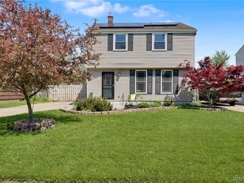 Property at 210 Woodcrest Drive, West Seneca, NY 14220