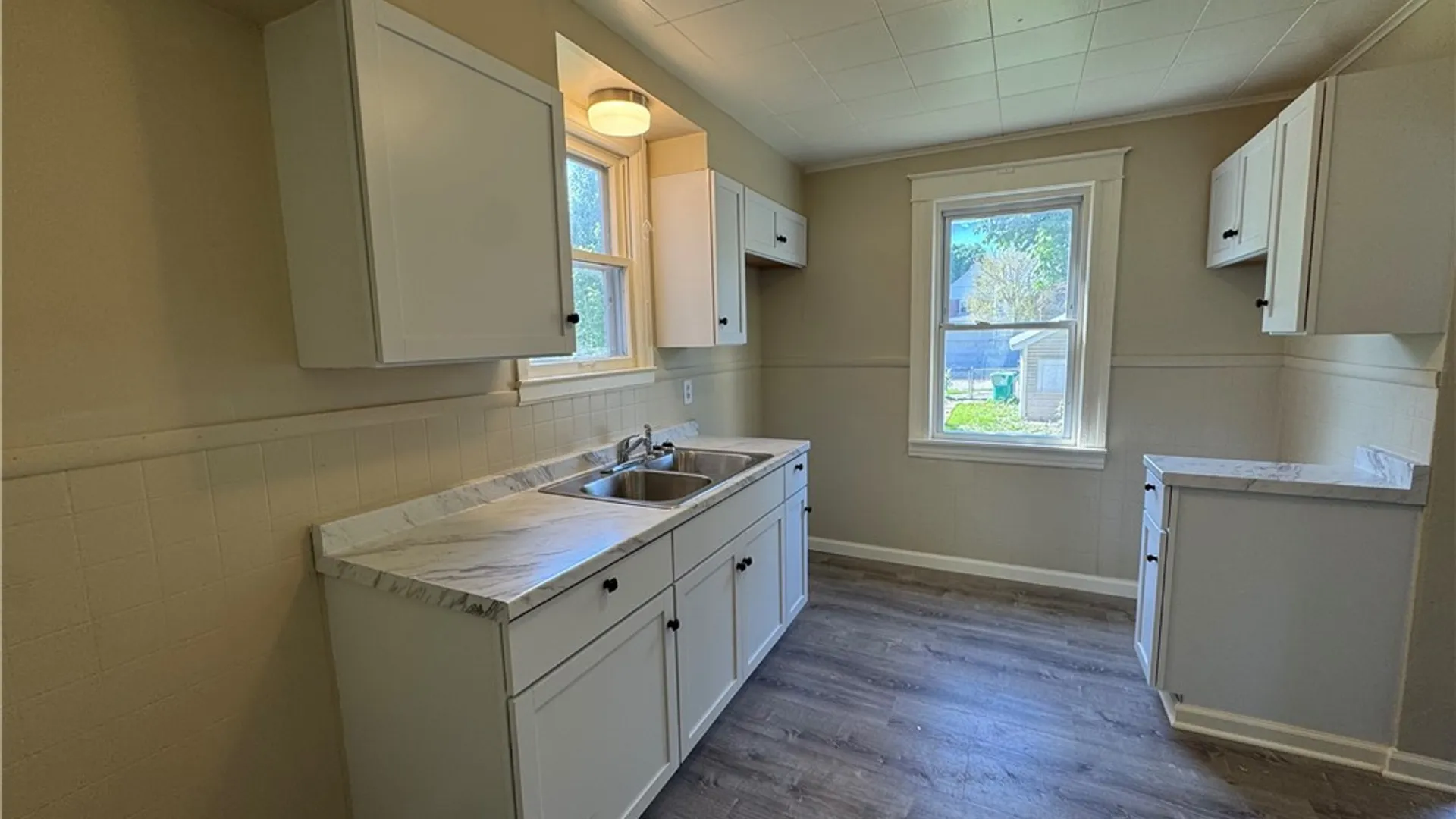 Property at 2205 La Salle Avenue, Niagara Falls, NY 14301 15