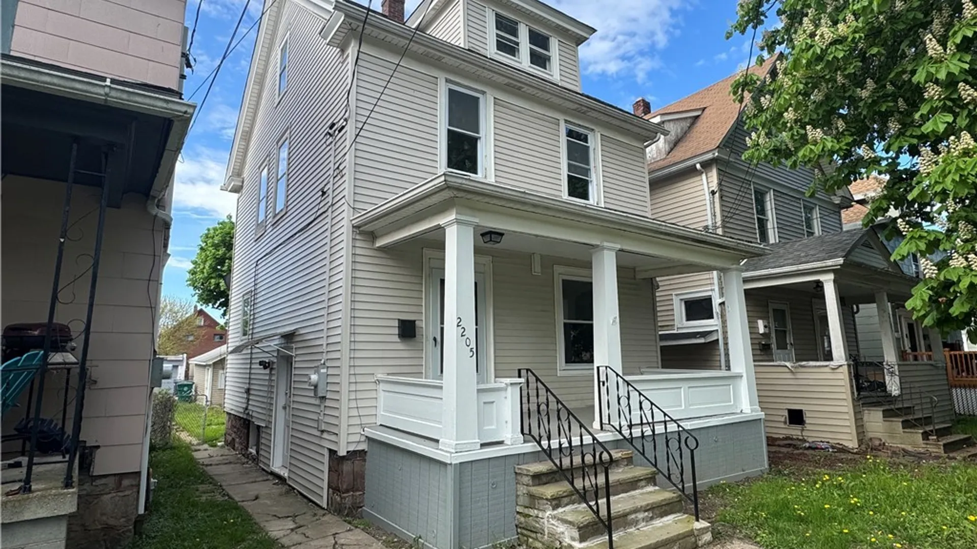 Property at 2205 La Salle Avenue, Niagara Falls, NY 14301 2