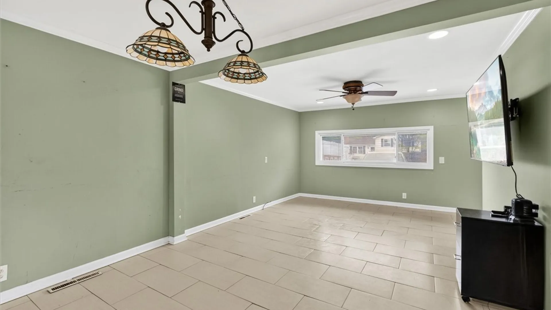 Property at 6009 Darby Road, Cicero, NY 13039 13