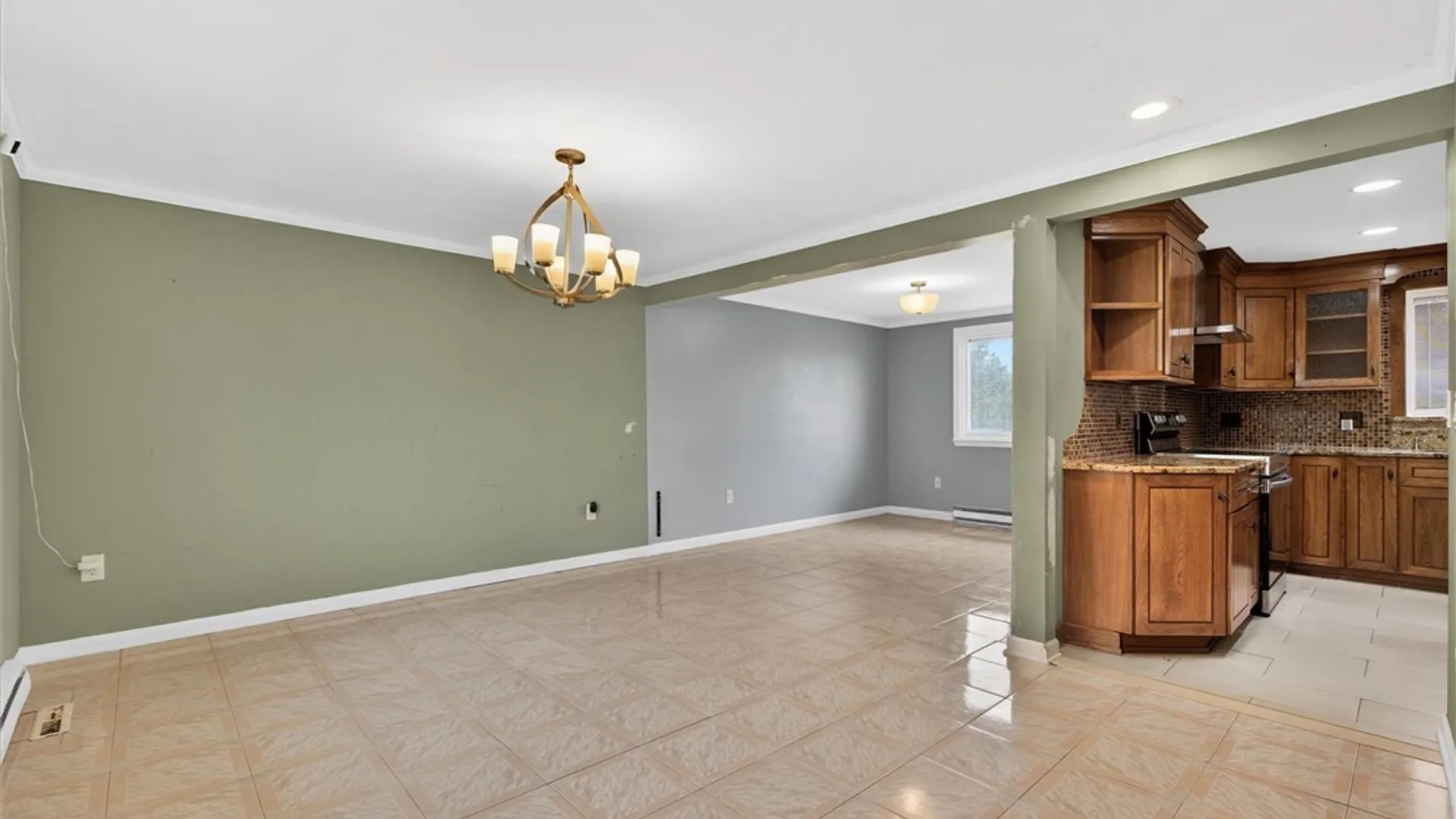 Property at 6009 Darby Road, Cicero, NY 13039 4