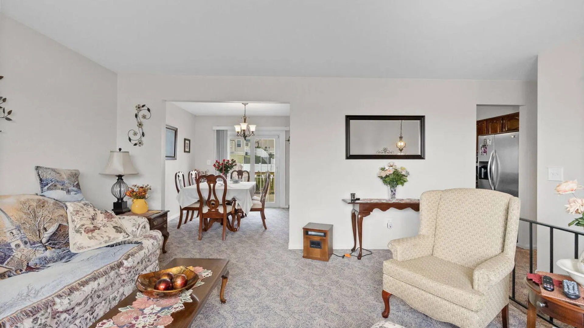 Property at 33 Abby Road, Colonie, NY 12110 8