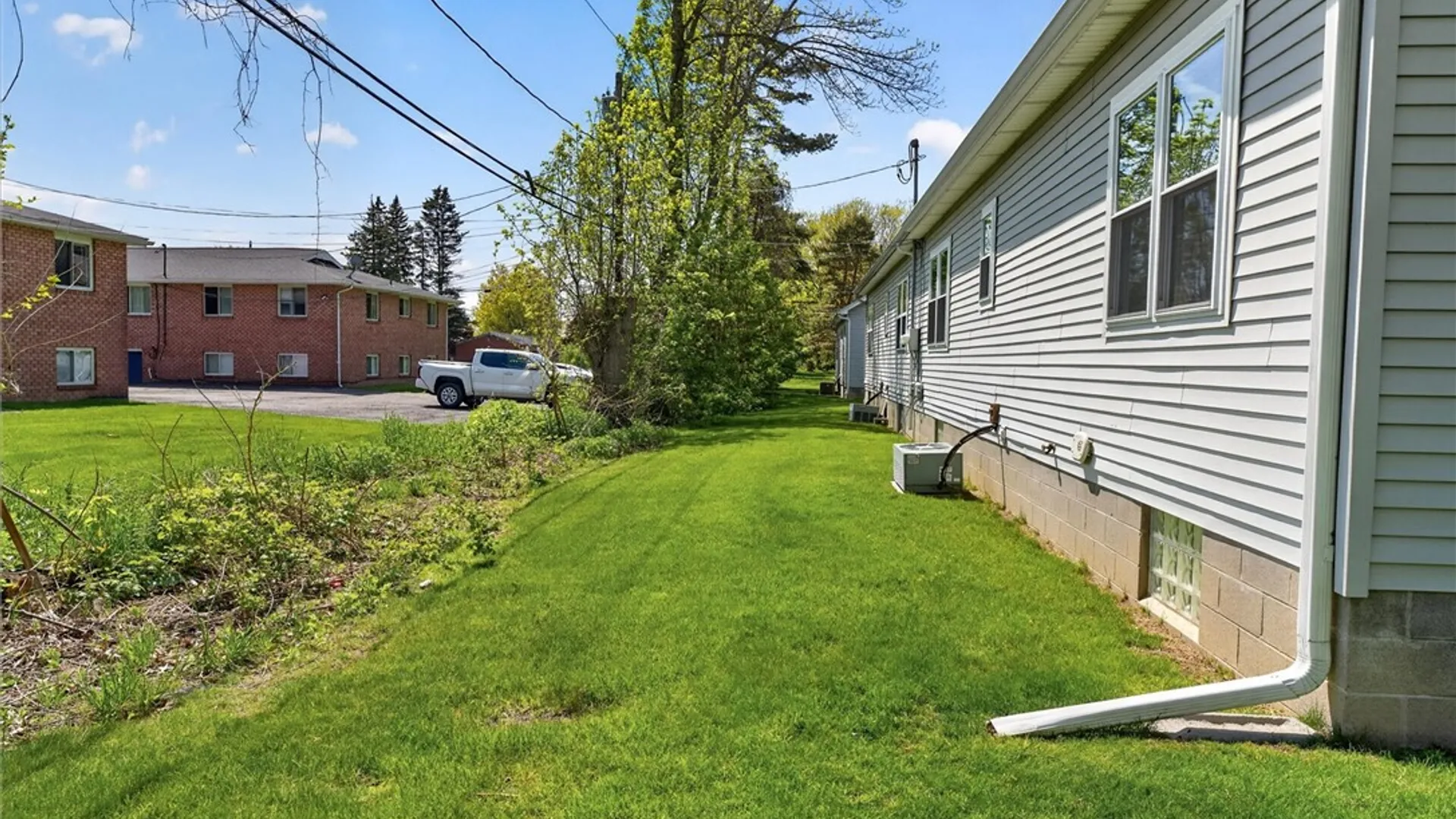 Property at 207 Twin Pines Court, Greece, NY 14616 5