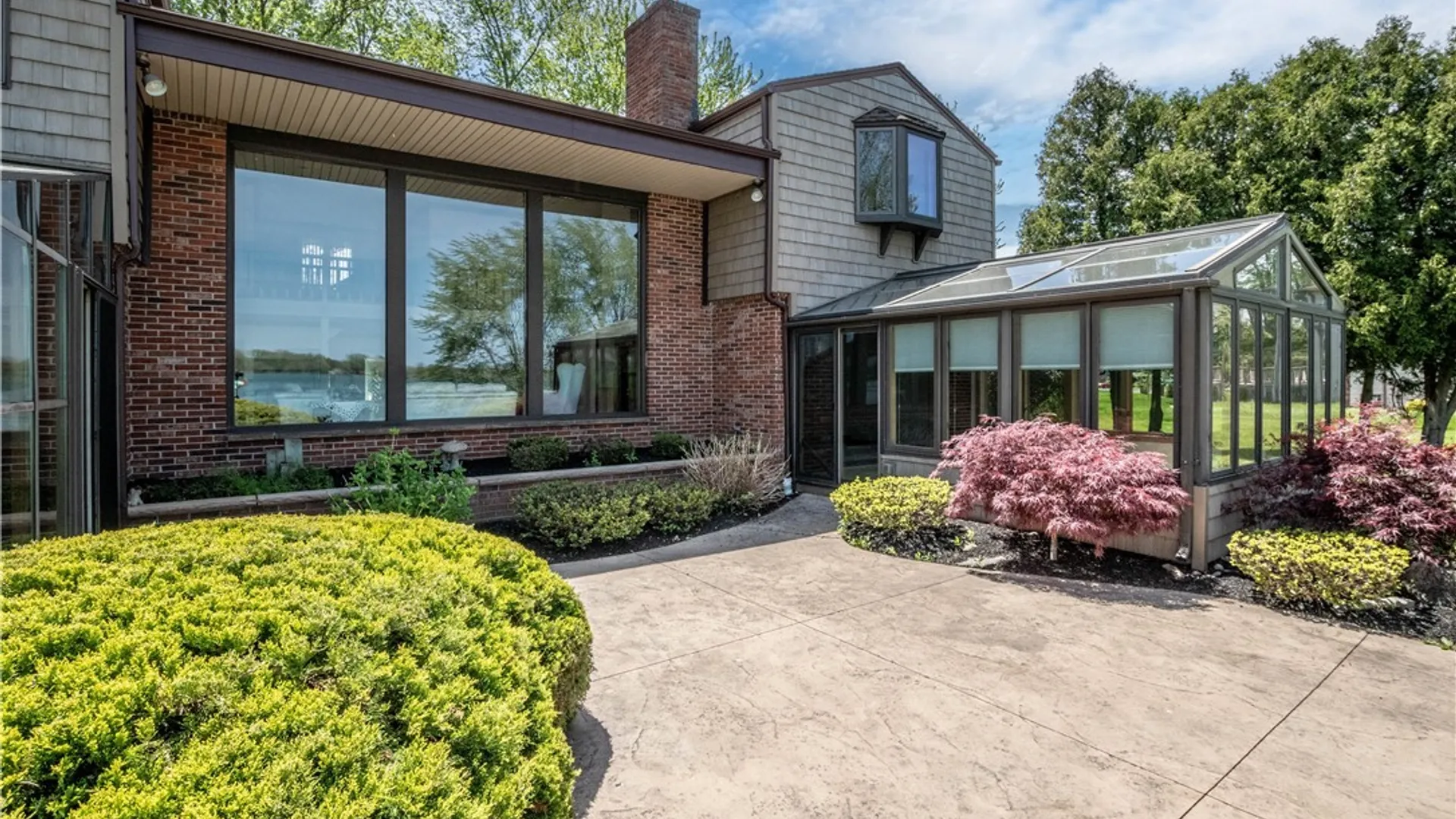 Property at 5133 East River Road, Grand Island, NY 14072 44