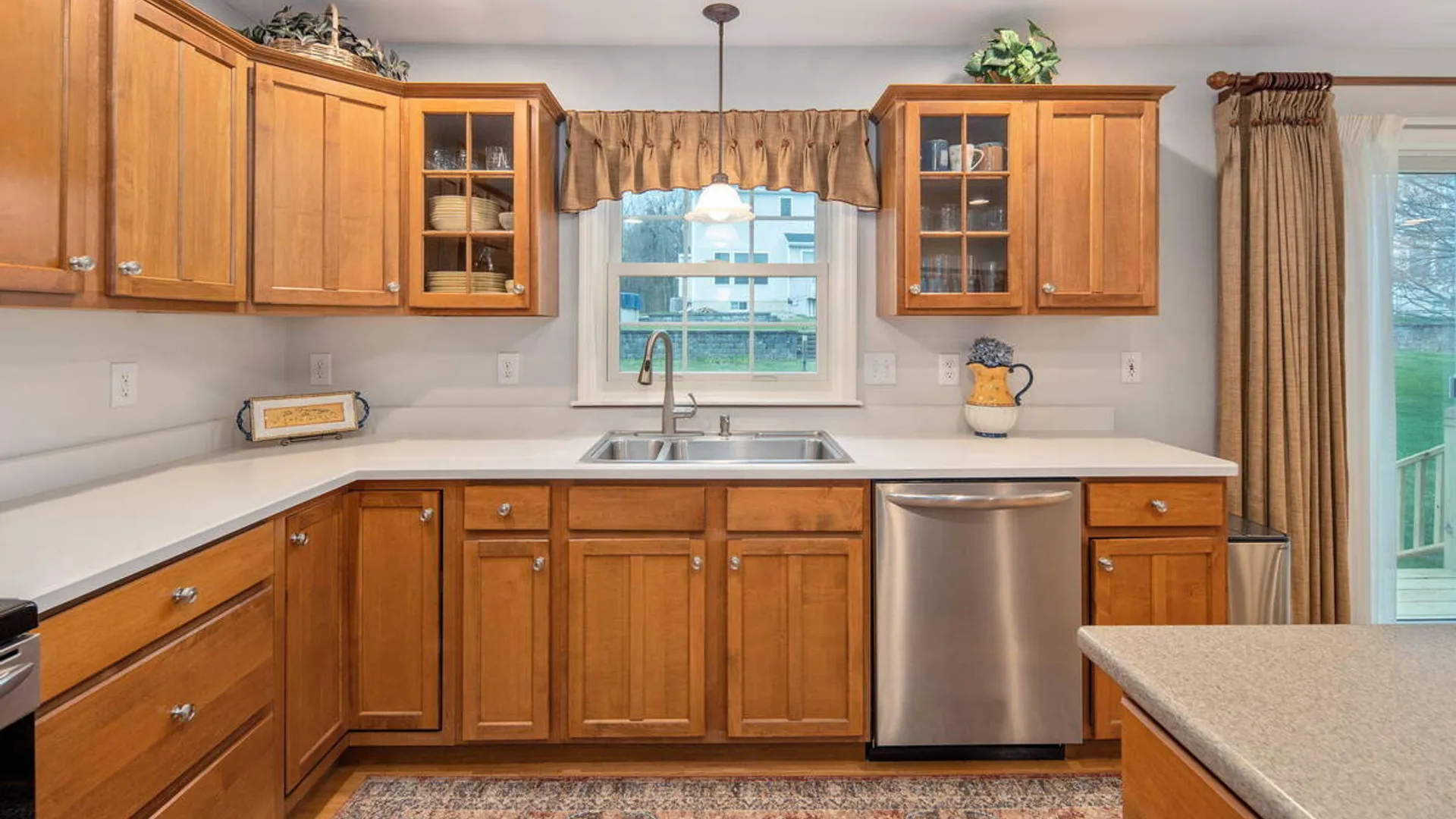 Property at 632 Maple Lane, Niskayuna, NY 12309 21