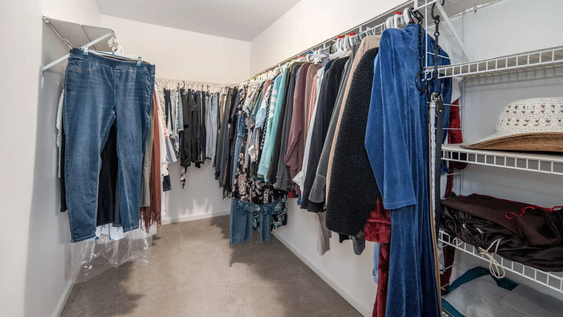 Property at 632 Maple Lane, Niskayuna, NY 12309 36