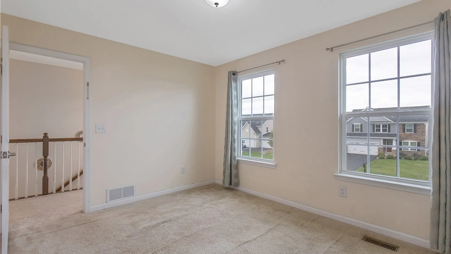 Property at 8809 Quarter Horse, Manlius, NY 13037 27