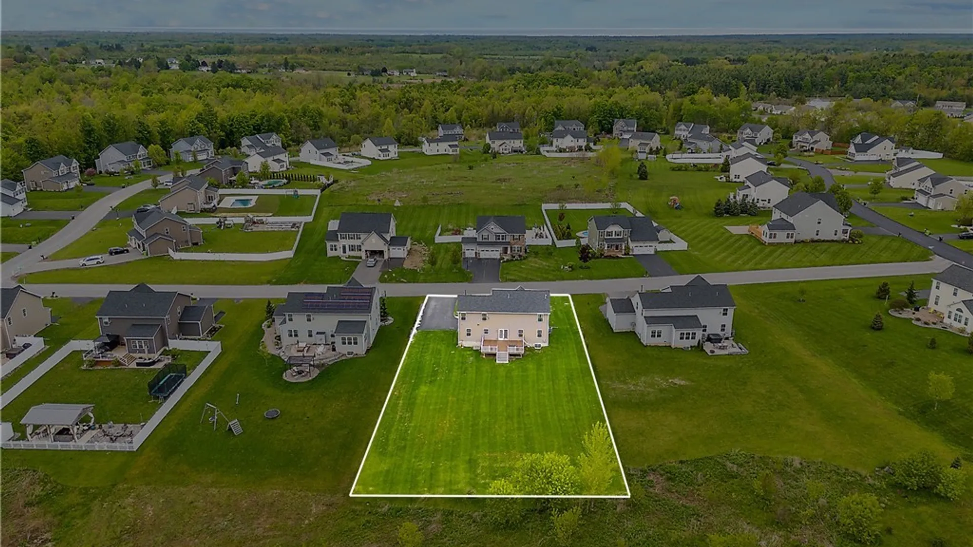 Property at 8809 Quarter Horse, Manlius, NY 13037 37