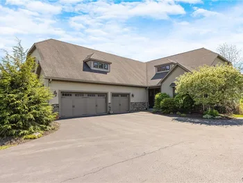 Property at 120 Buchmans Close Circle, Manlius, NY 13066