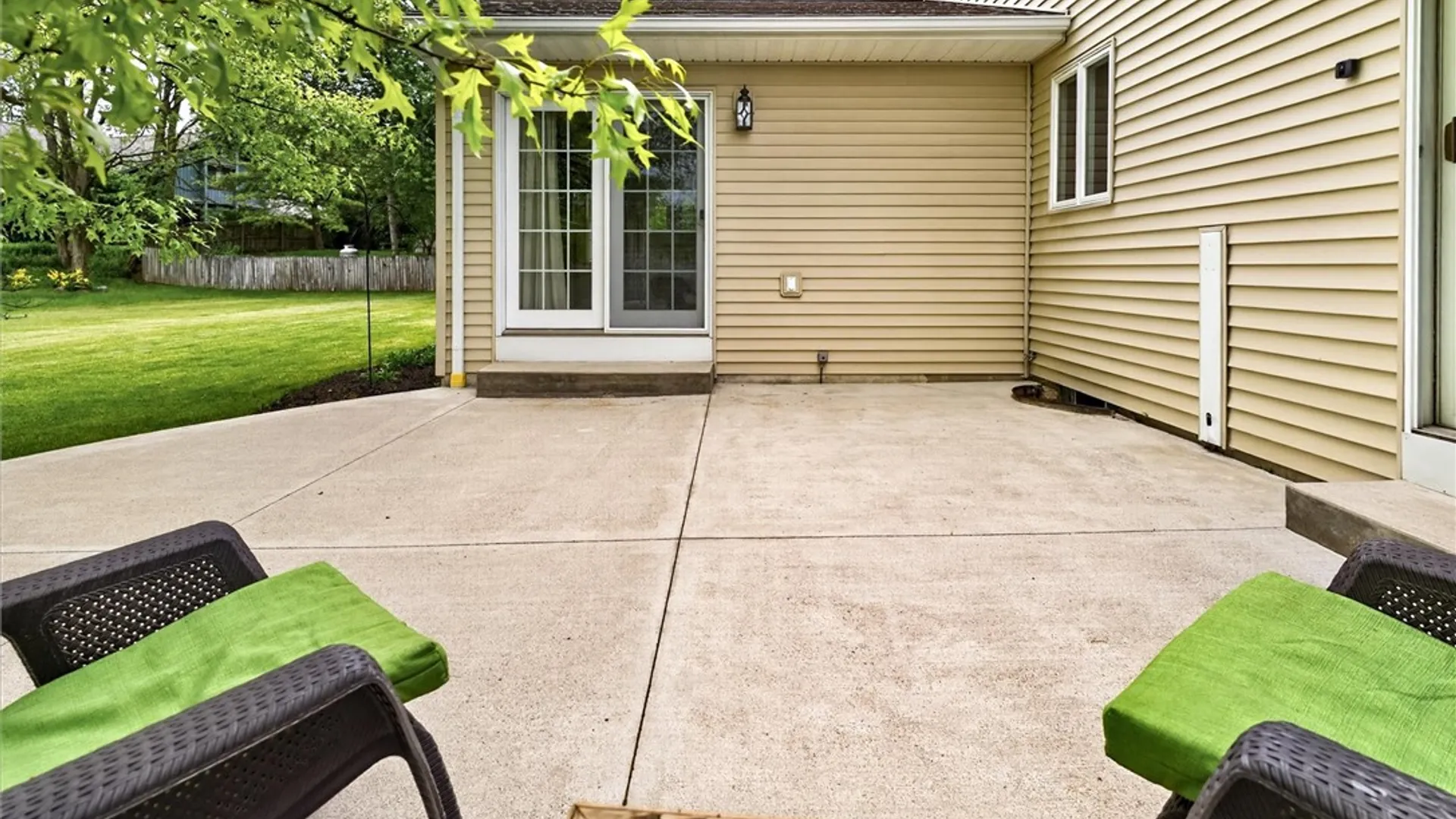 Property at 29 Briggsboro Lane, Perinton, NY 14450 7