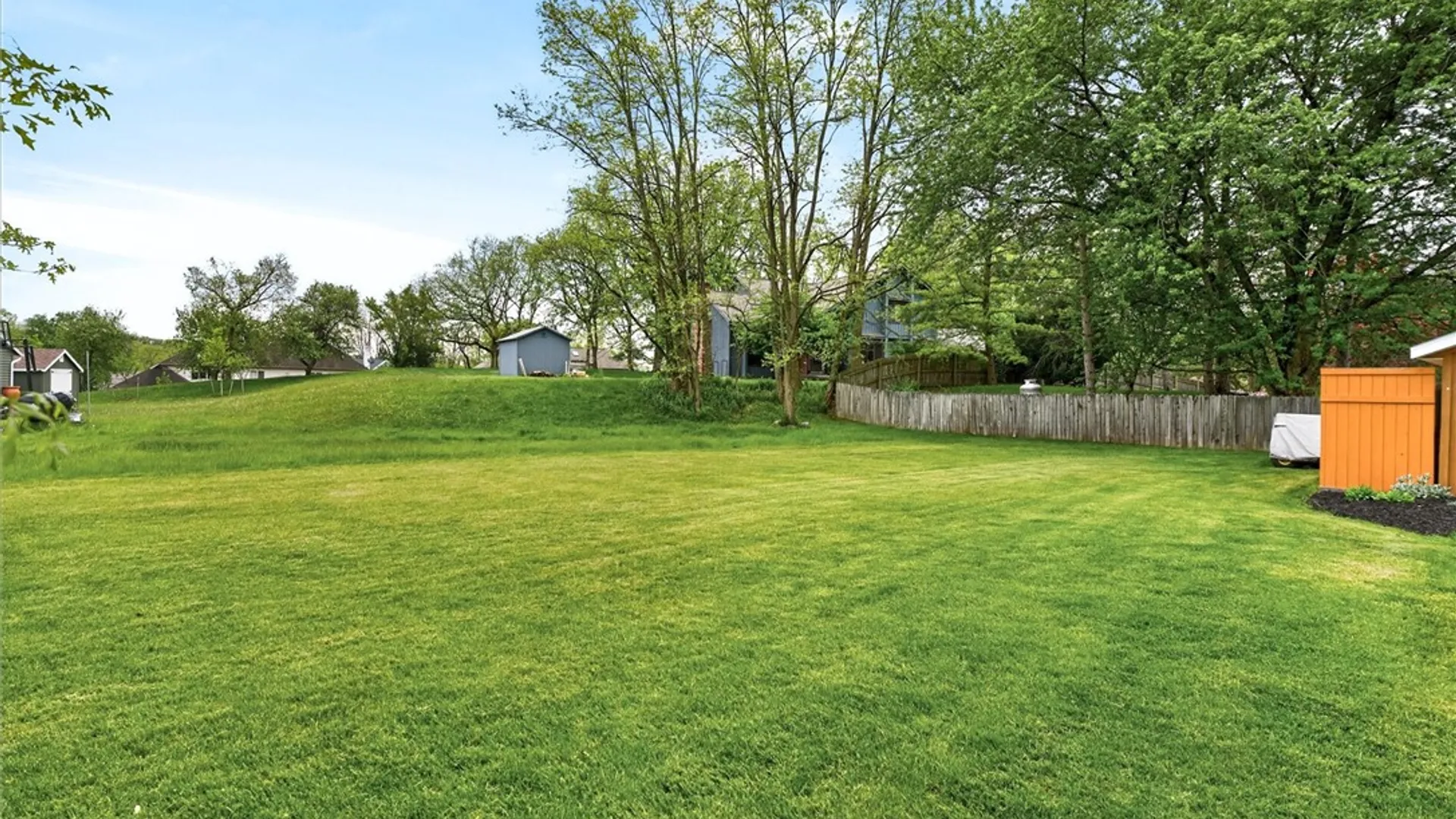 Property at 29 Briggsboro Lane, Perinton, NY 14450 9