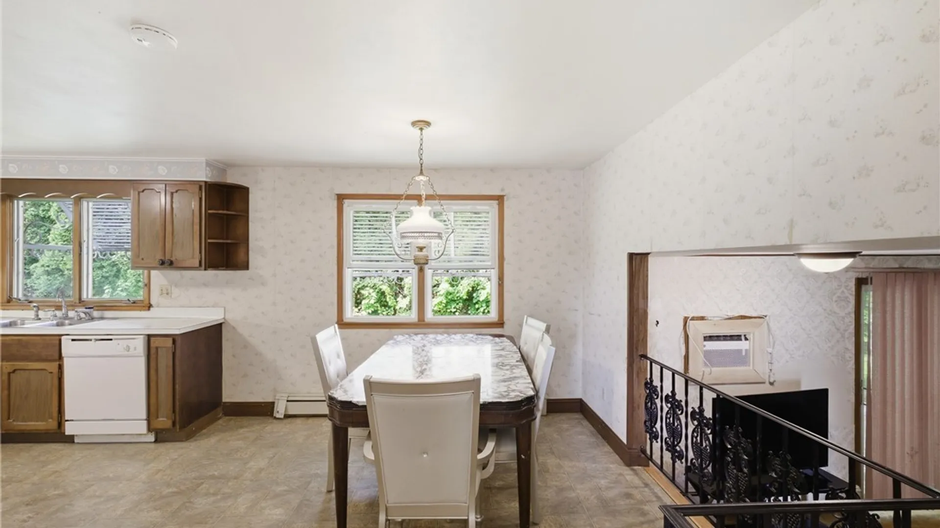 Property at 217 Ludden Pkwy, Geddes, NY 13219 6