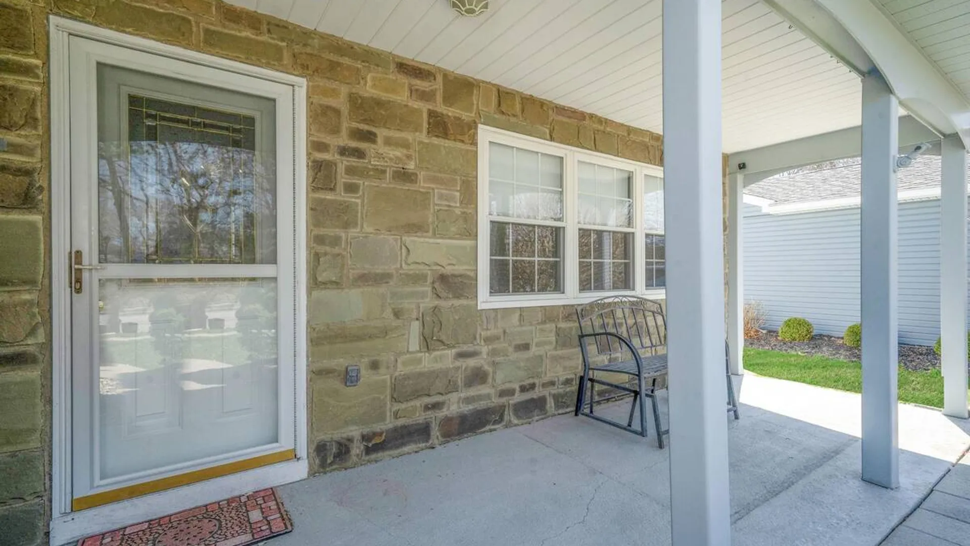 Property at 259 Edinburgh Drive, Ridge, NY 11961 6