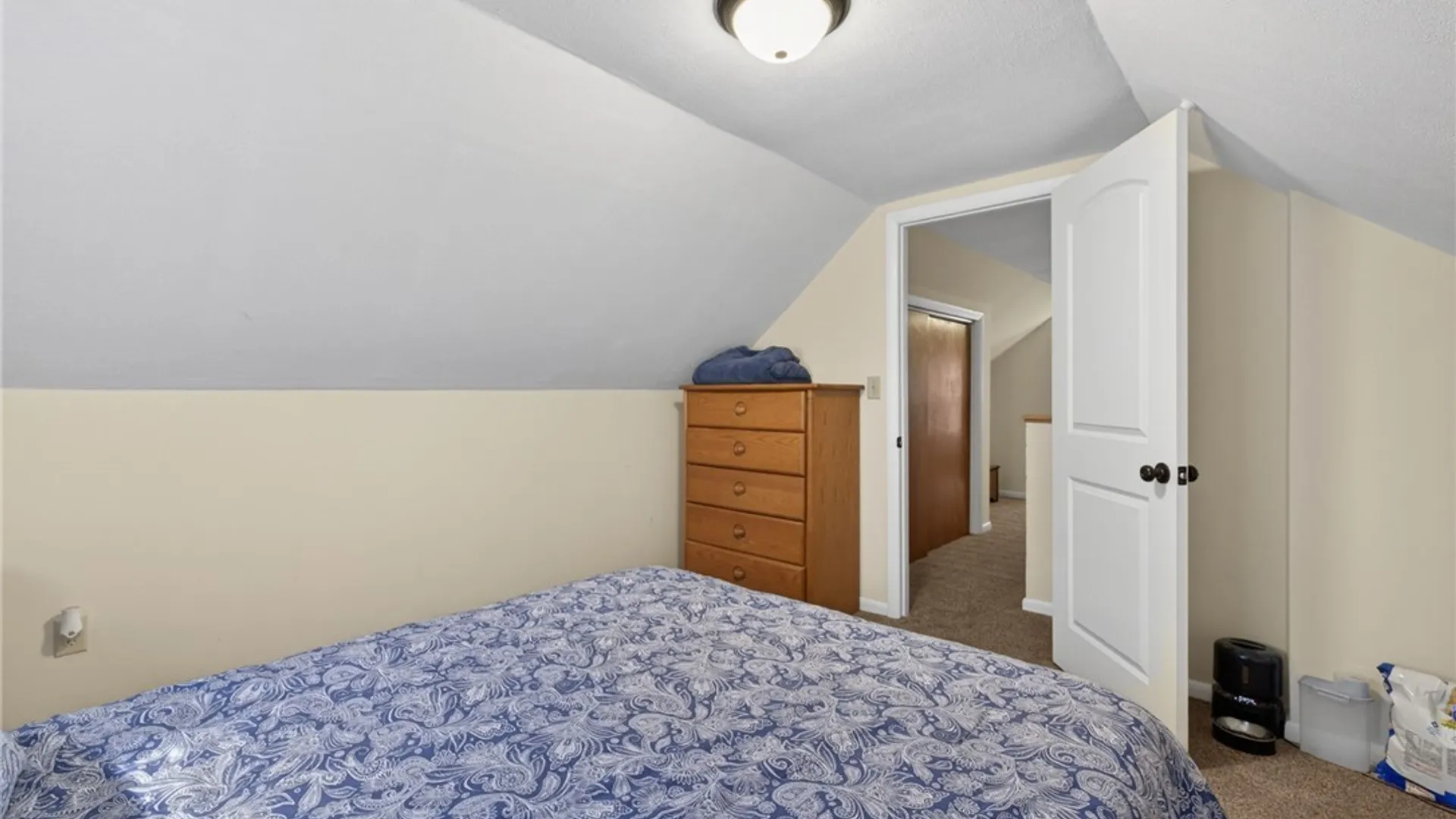 Property at 419 Fergerson Avenue, Clay, NY 13212 28