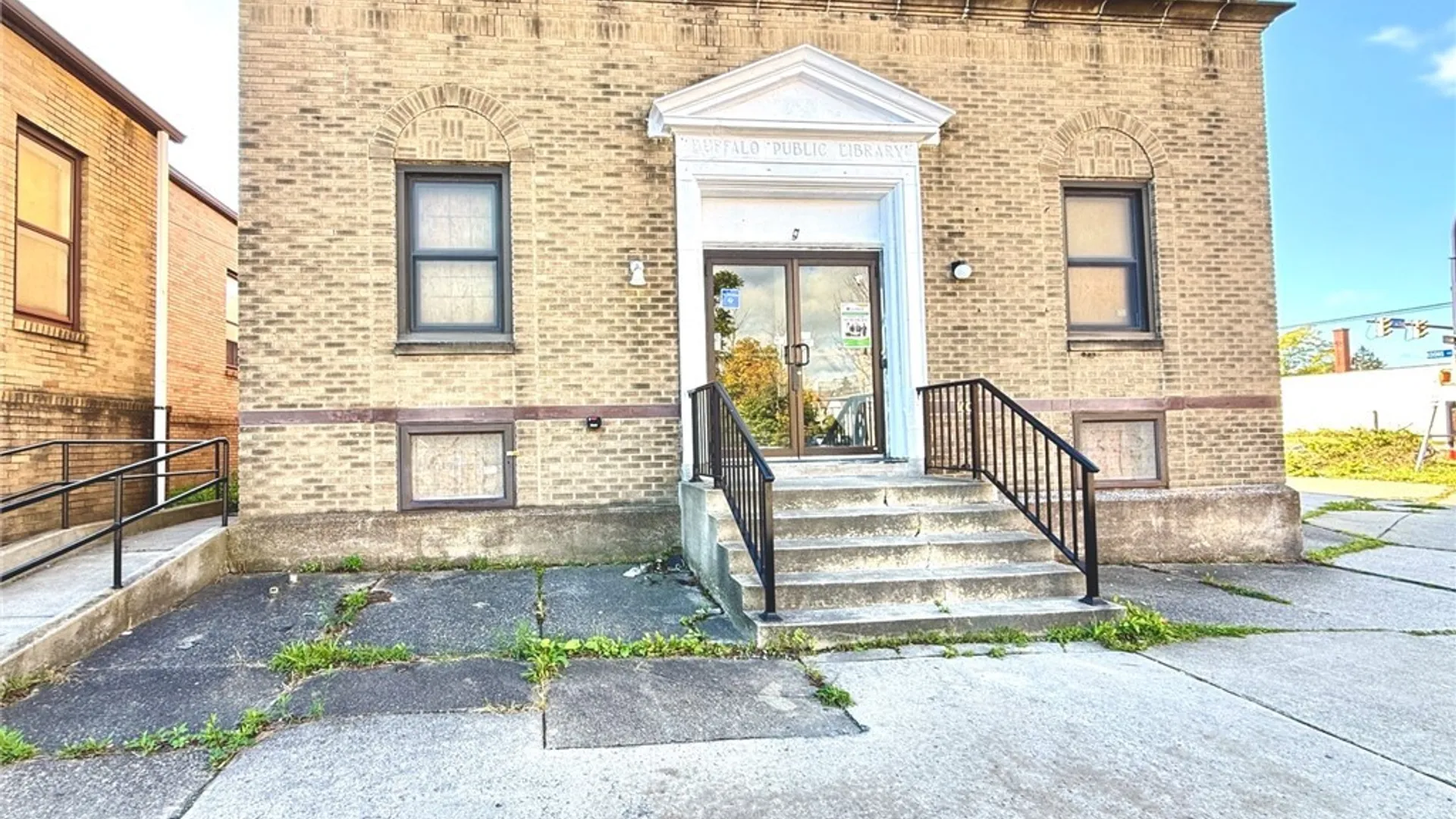 Property at 1609 Genesee Street, Buffalo, NY 14211 4