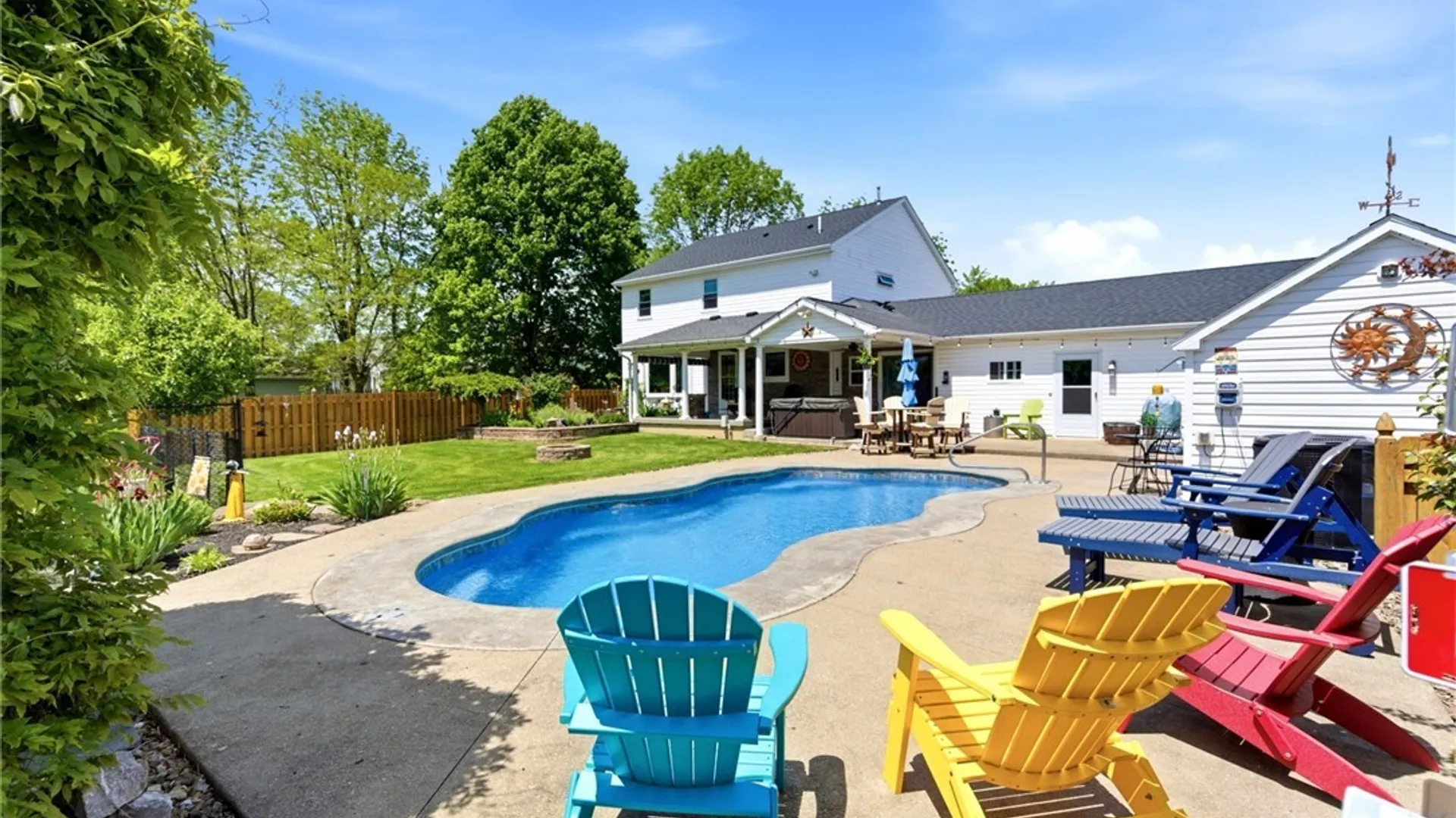 Property at 941 Losson Road, Cheektowaga, NY 14227 7