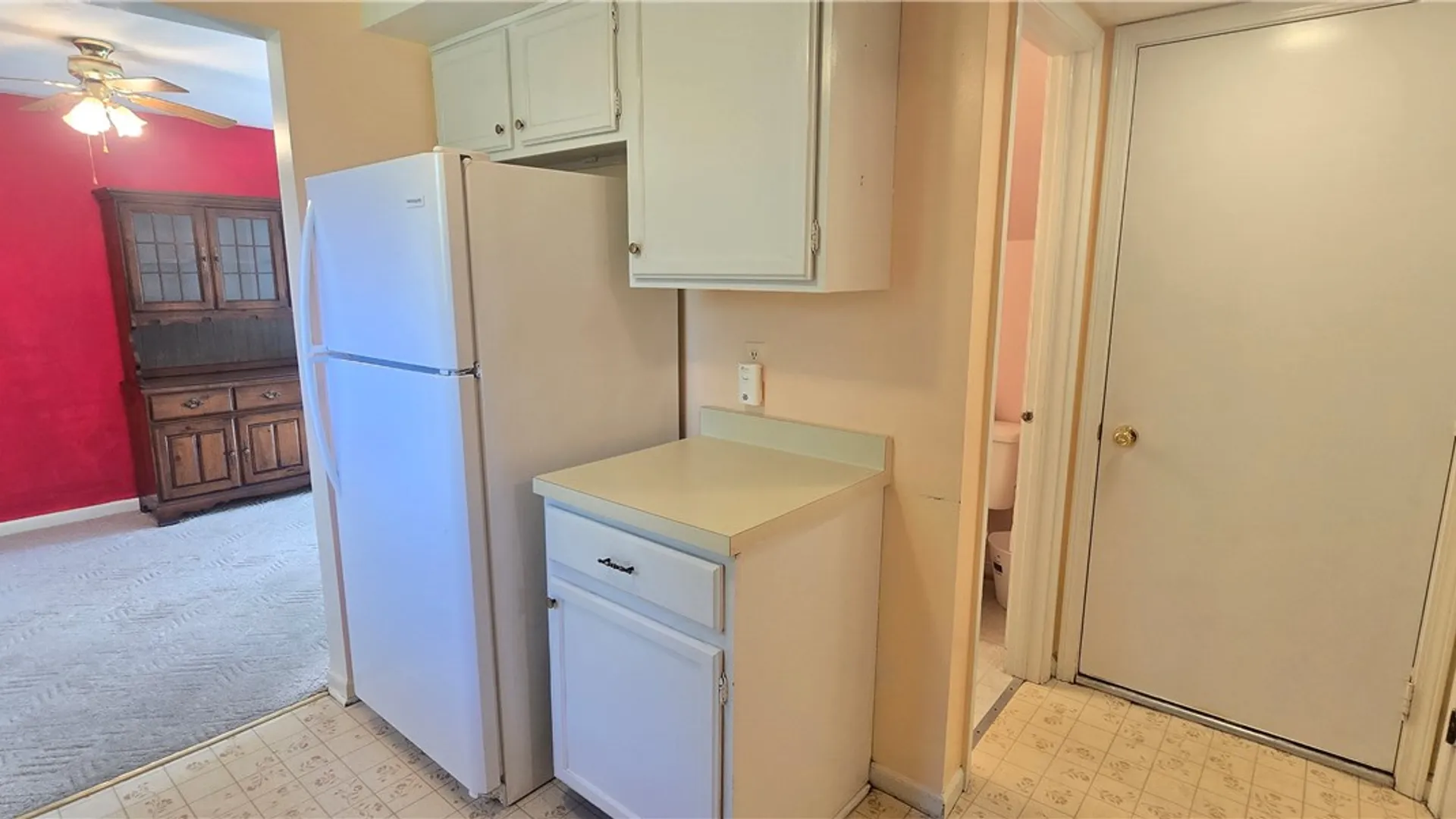 Property at 8 Old Stone Lane, Greece, NY 14615 13