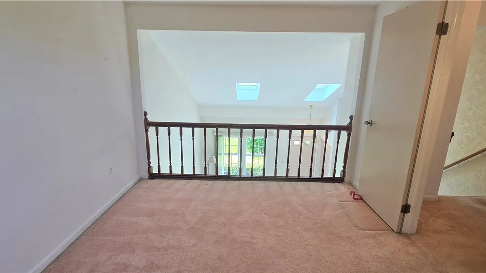 Property at 8 Old Stone Lane, Greece, NY 14615 15