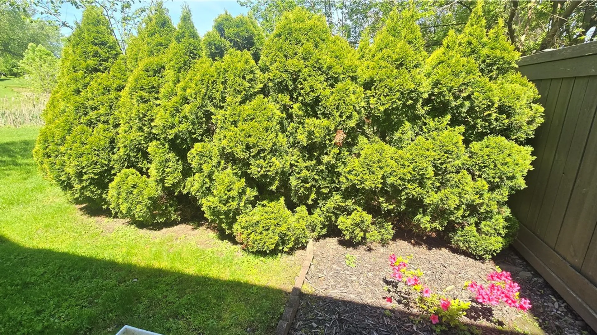 Property at 8 Old Stone Lane, Greece, NY 14615 23