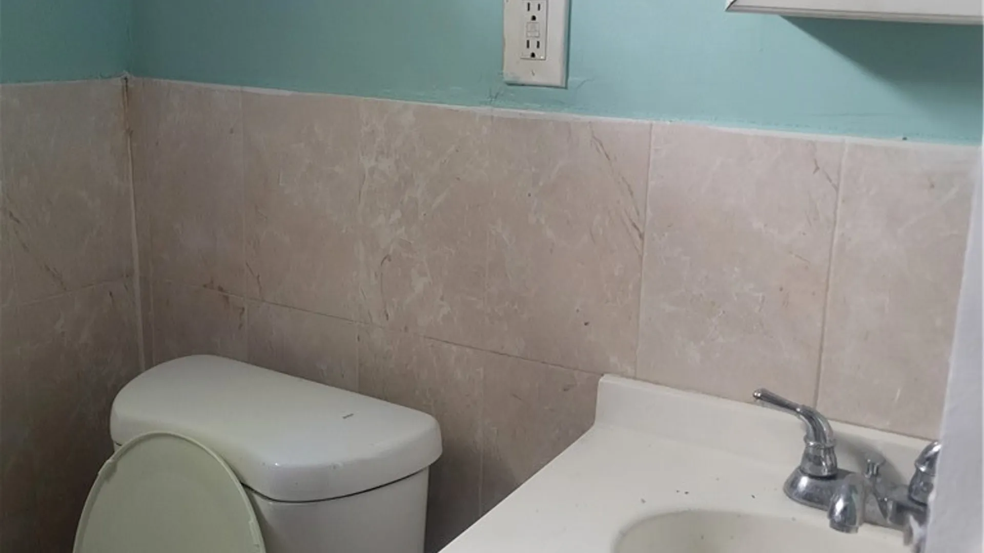 Property at 334 E Delavan Avenue, Buffalo, NY 14208 8