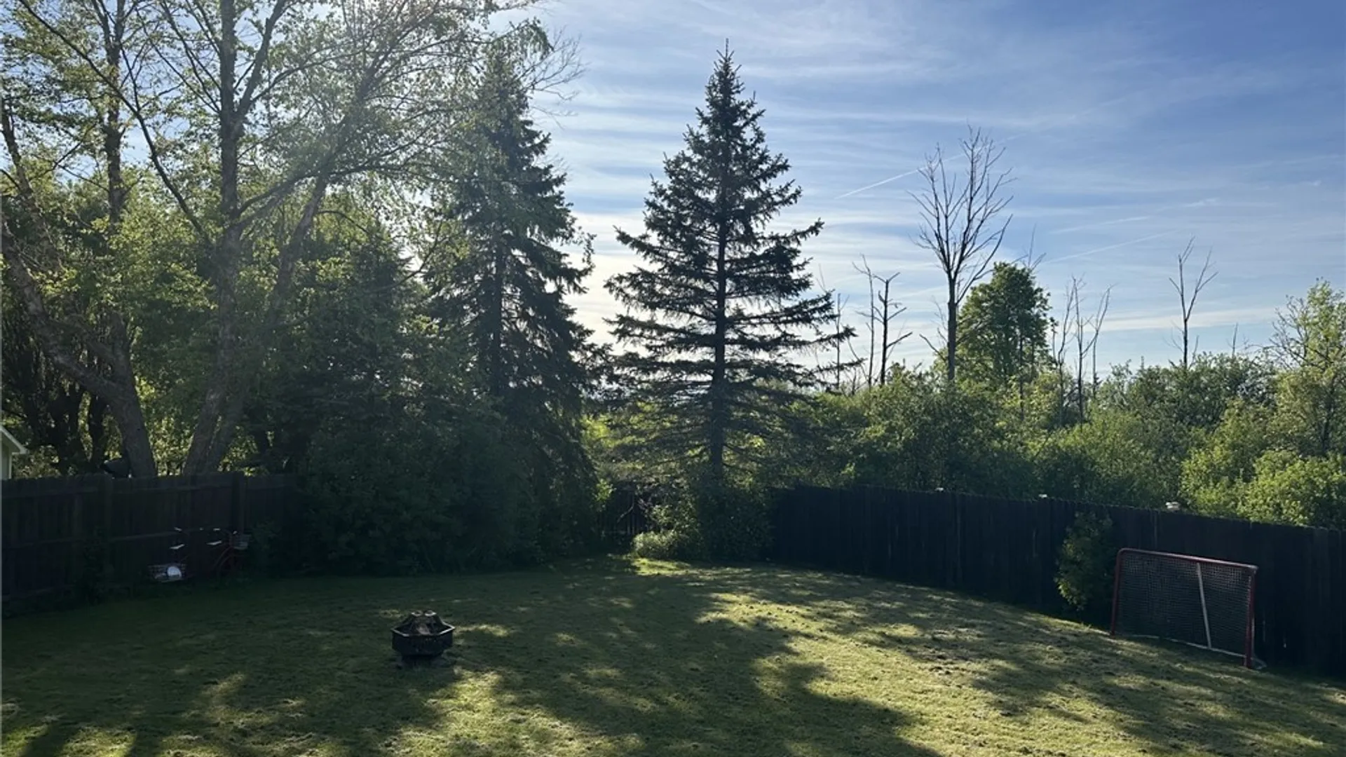 Property at 2348 Berg Road, West Seneca, NY 14218 4