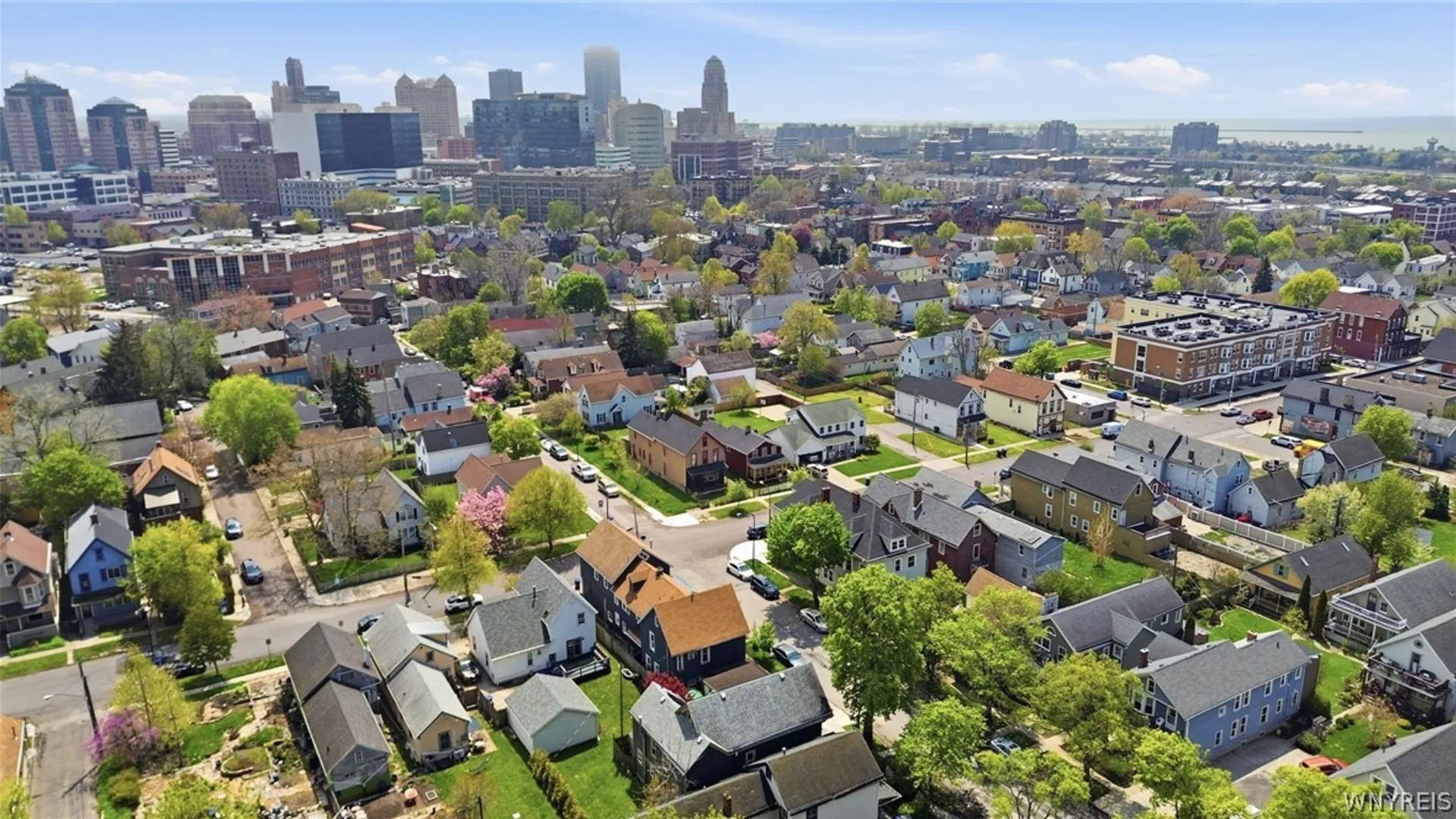 Property at 261 W Tupper Street, Buffalo, NY 14201 10