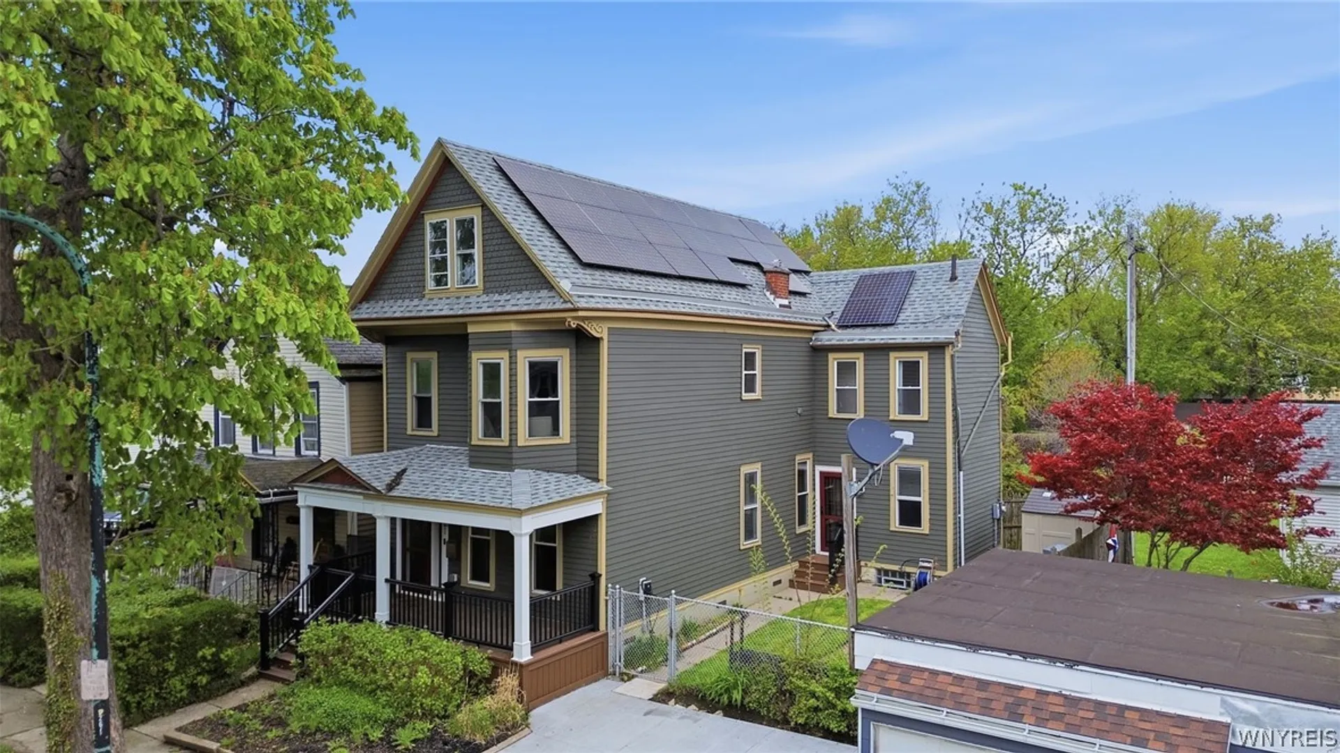 Property at 261 W Tupper Street, Buffalo, NY 14201 3