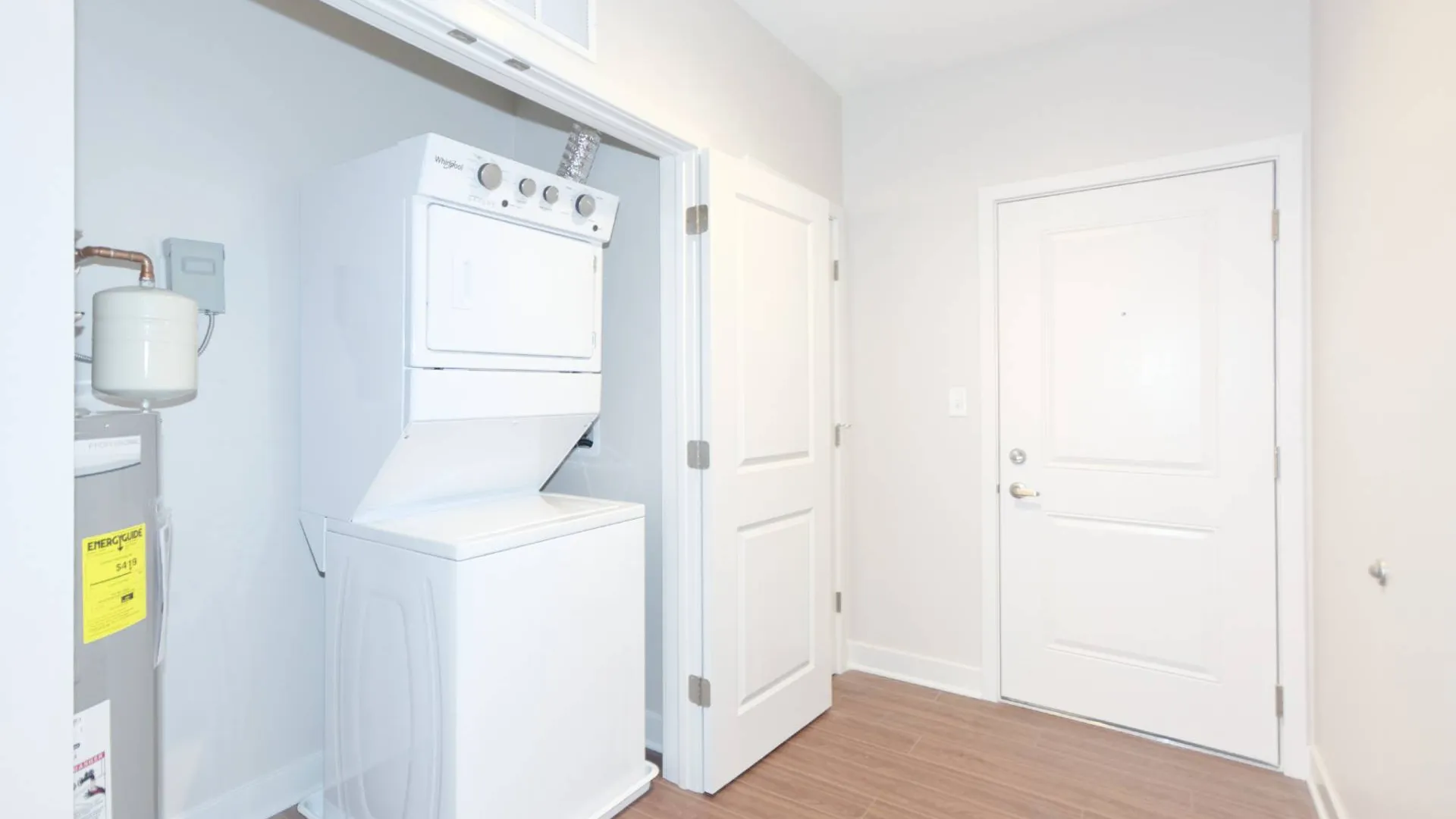 Property at 101 Nott Terrace, Schenectady, NY 12308 12