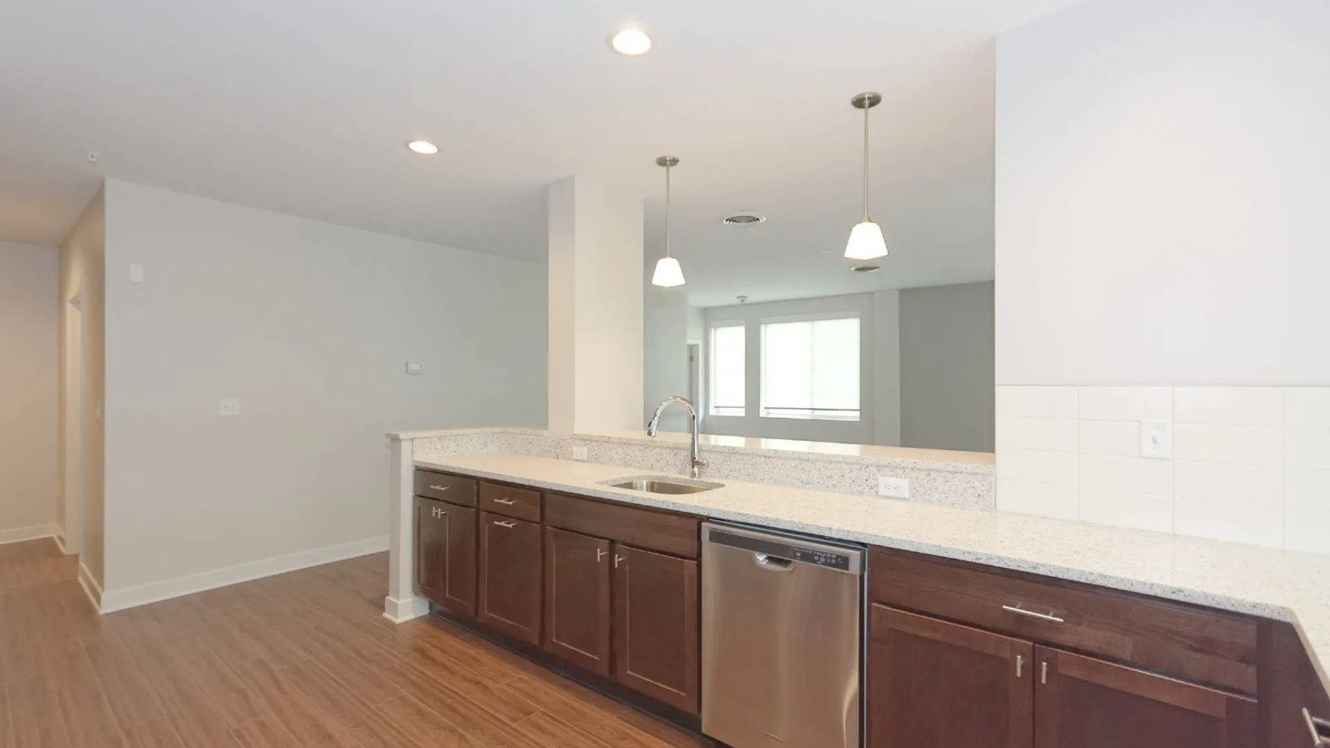 Property at 101 Nott Terrace, Schenectady, NY 12308 4