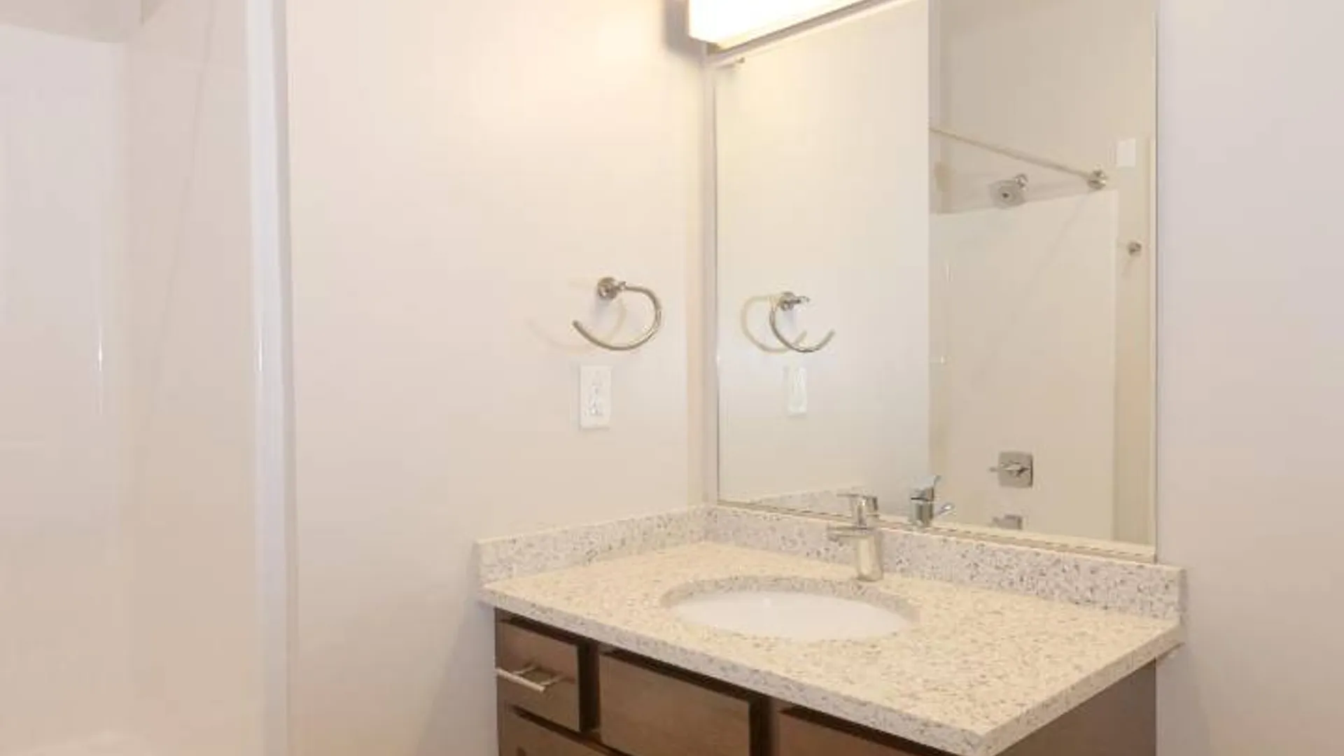 Property at 101 Nott Terrace, Schenectady, NY 12308 16