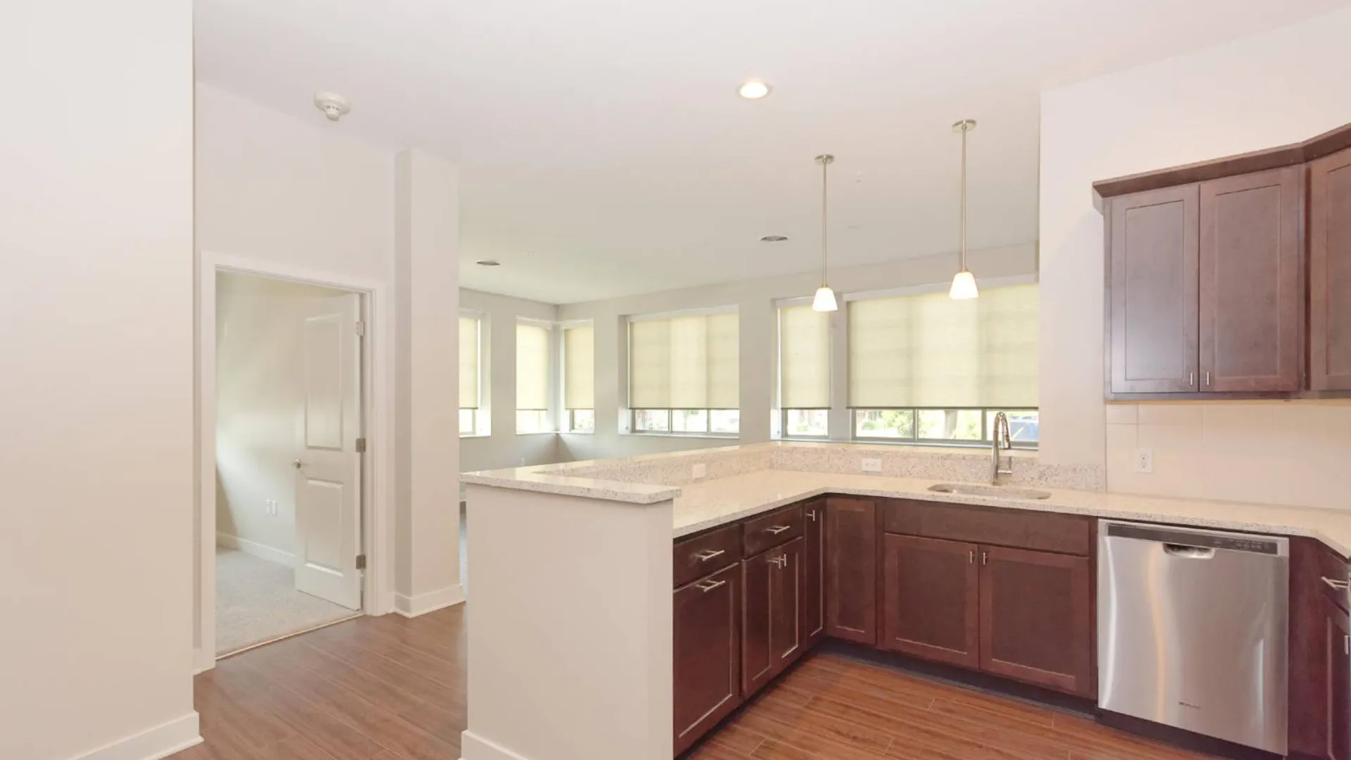 Property at 101 Nott Terrace, Schenectady, NY 12308 2