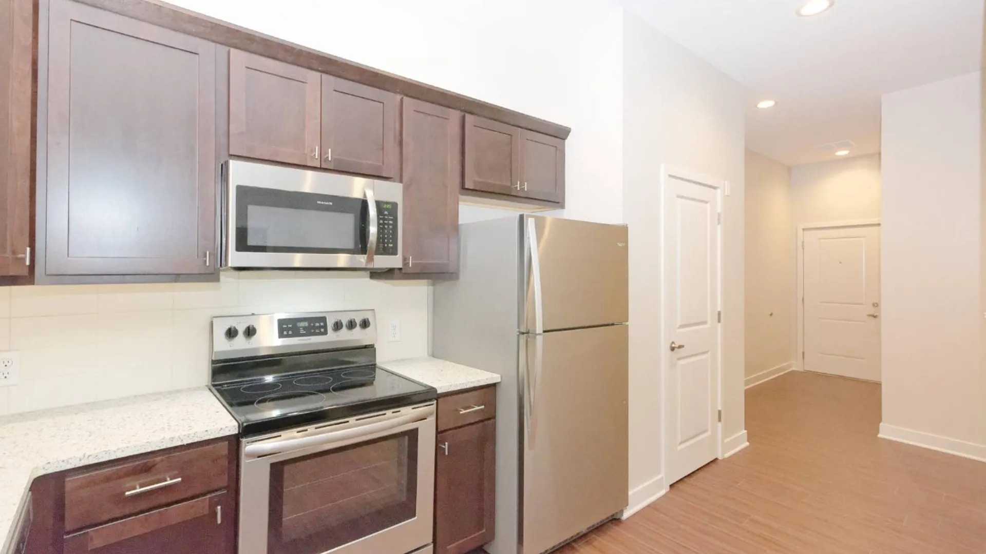 Property at 101 Nott Terrace, Schenectady, NY 12308 3