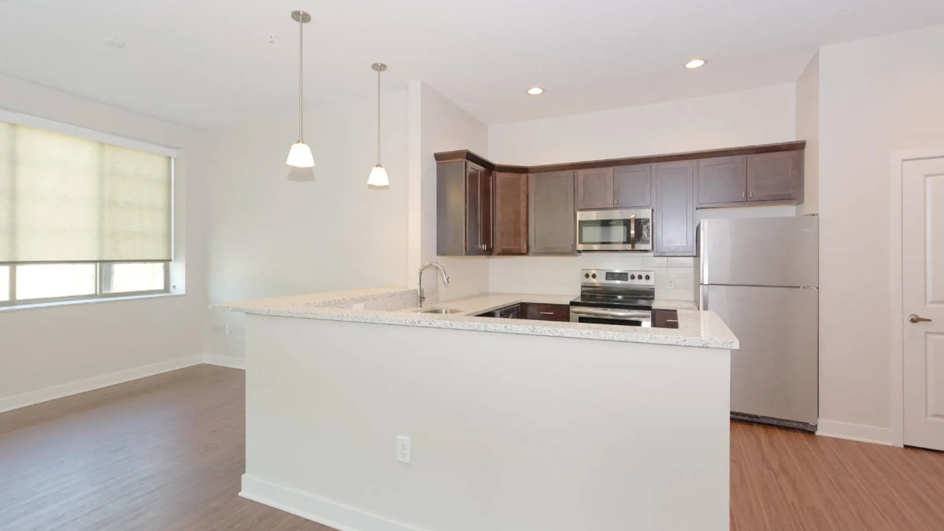 Property at 101 Nott Terrace, Schenectady, NY 12308 5