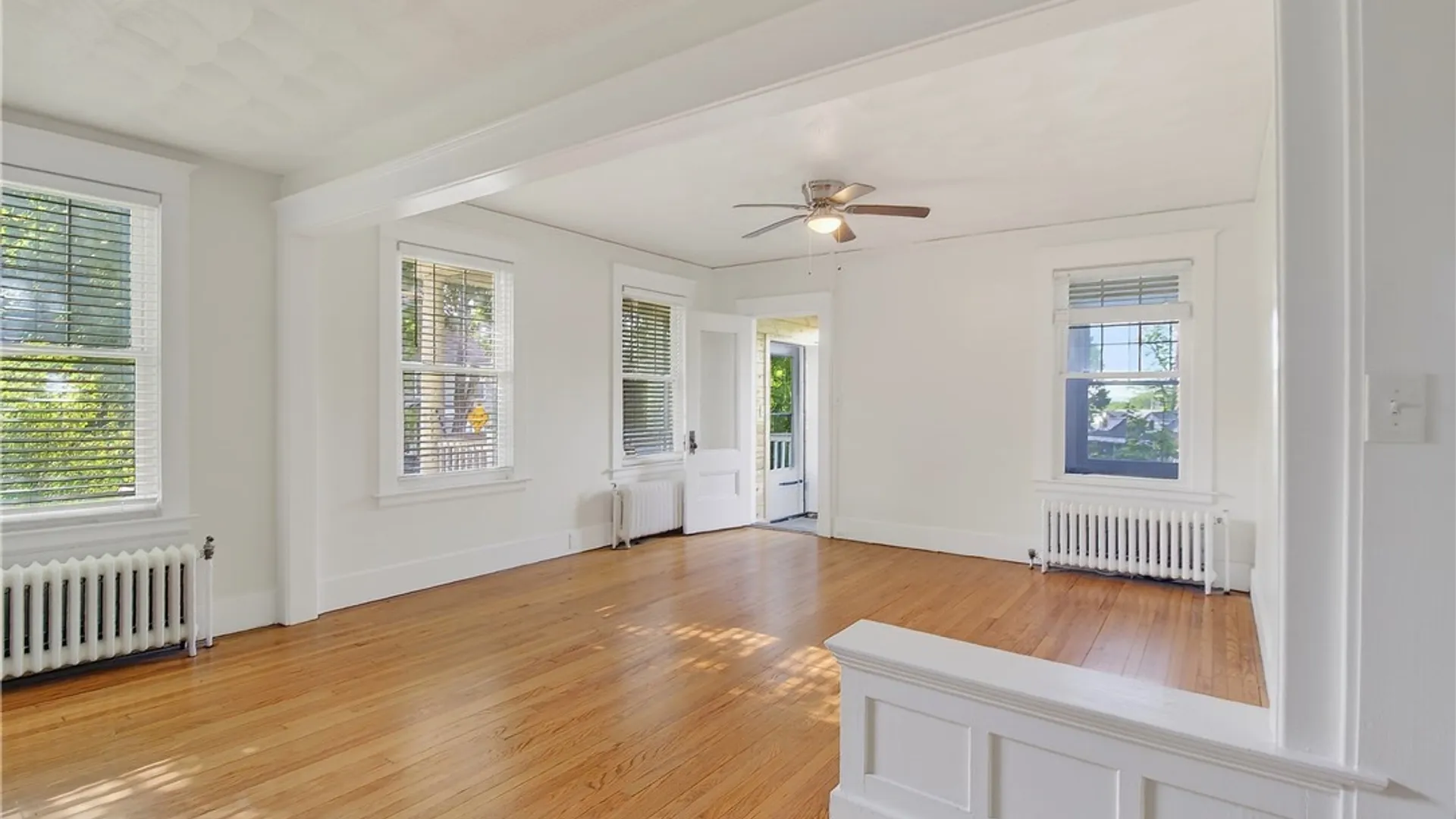 Property at 16 Huntington Place, New Hartford, NY 13413 18