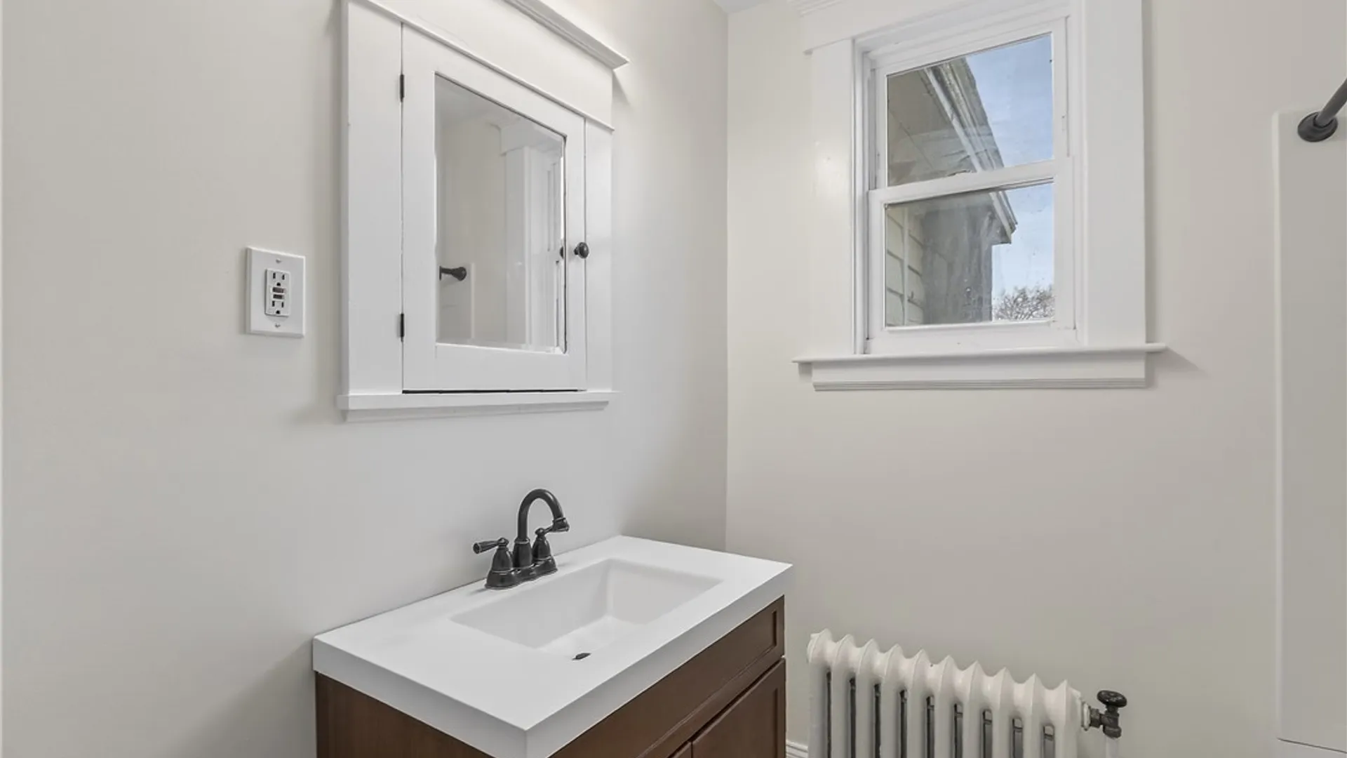 Property at 16 Huntington Place, New Hartford, NY 13413 35