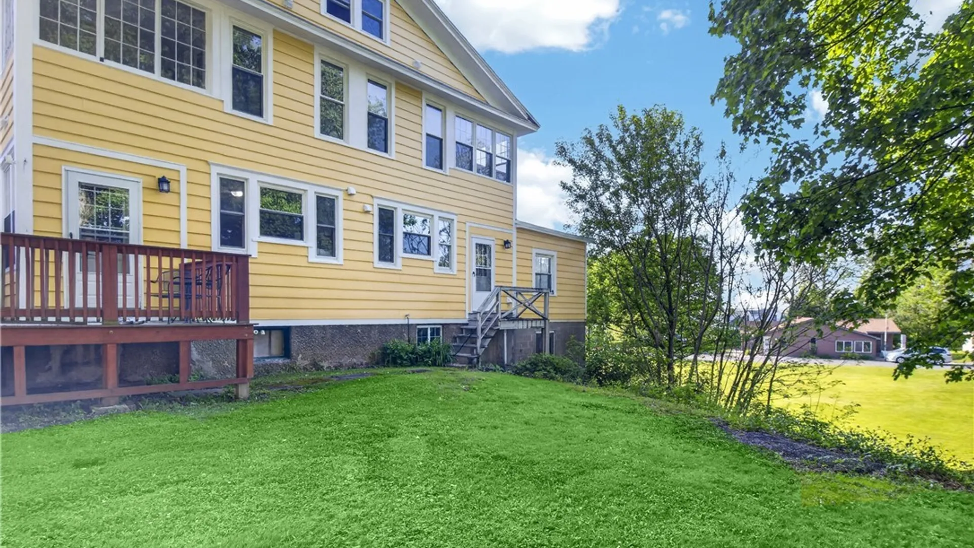 Property at 16 Huntington Place, New Hartford, NY 13413 6