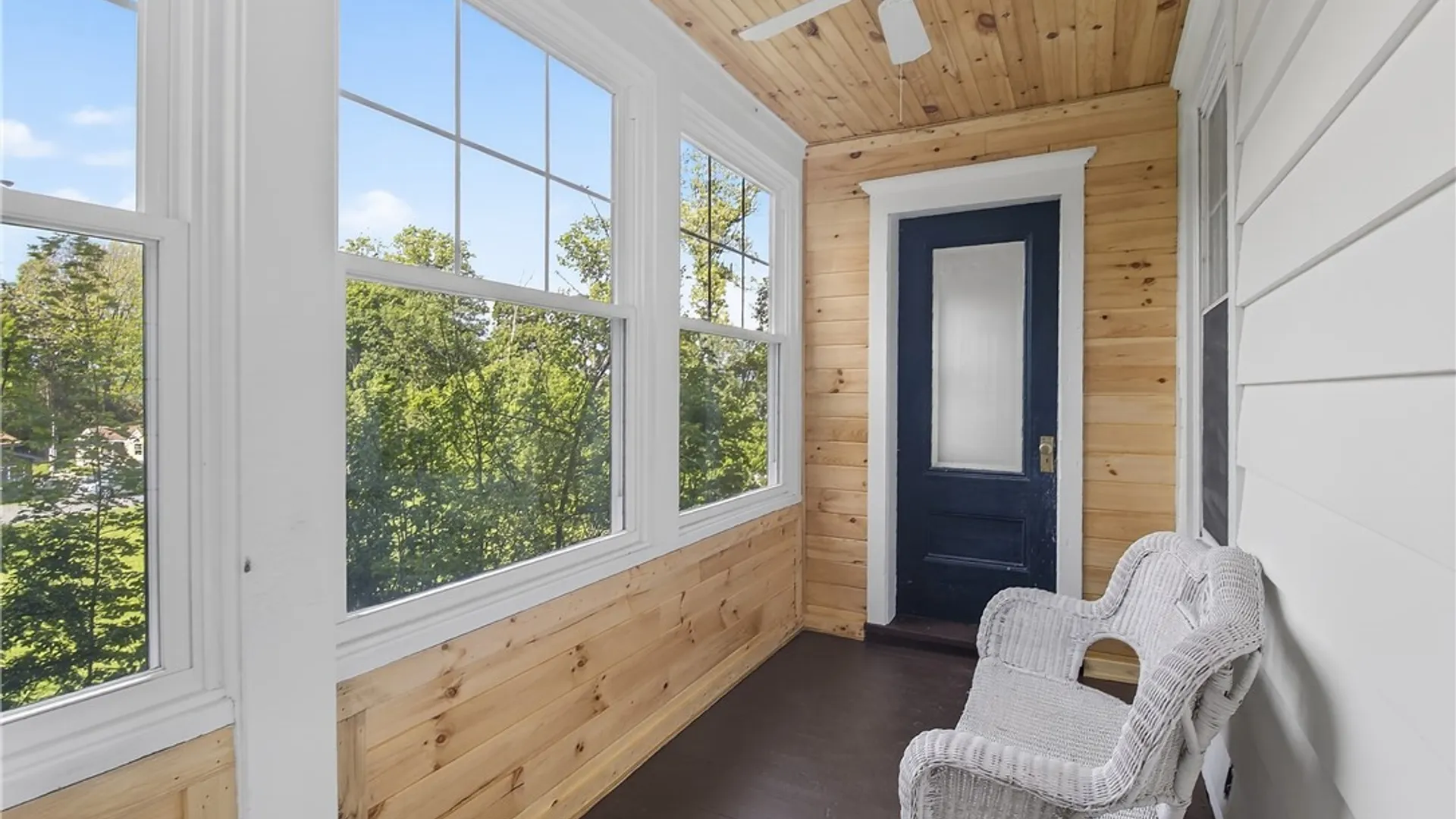 Property at 16 Huntington Place, New Hartford, NY 13413 7