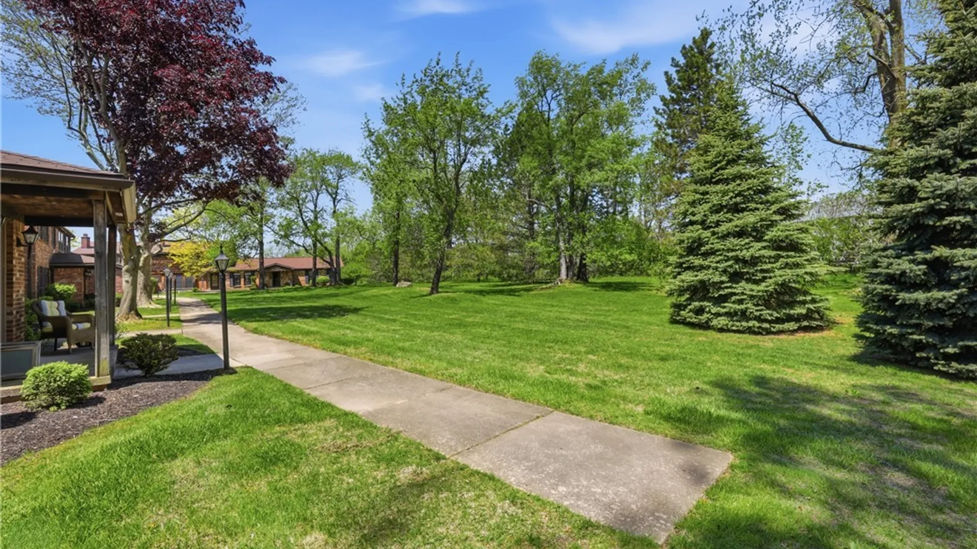 Property at 186 Wedgewood Drive, Amherst, NY 14221 2